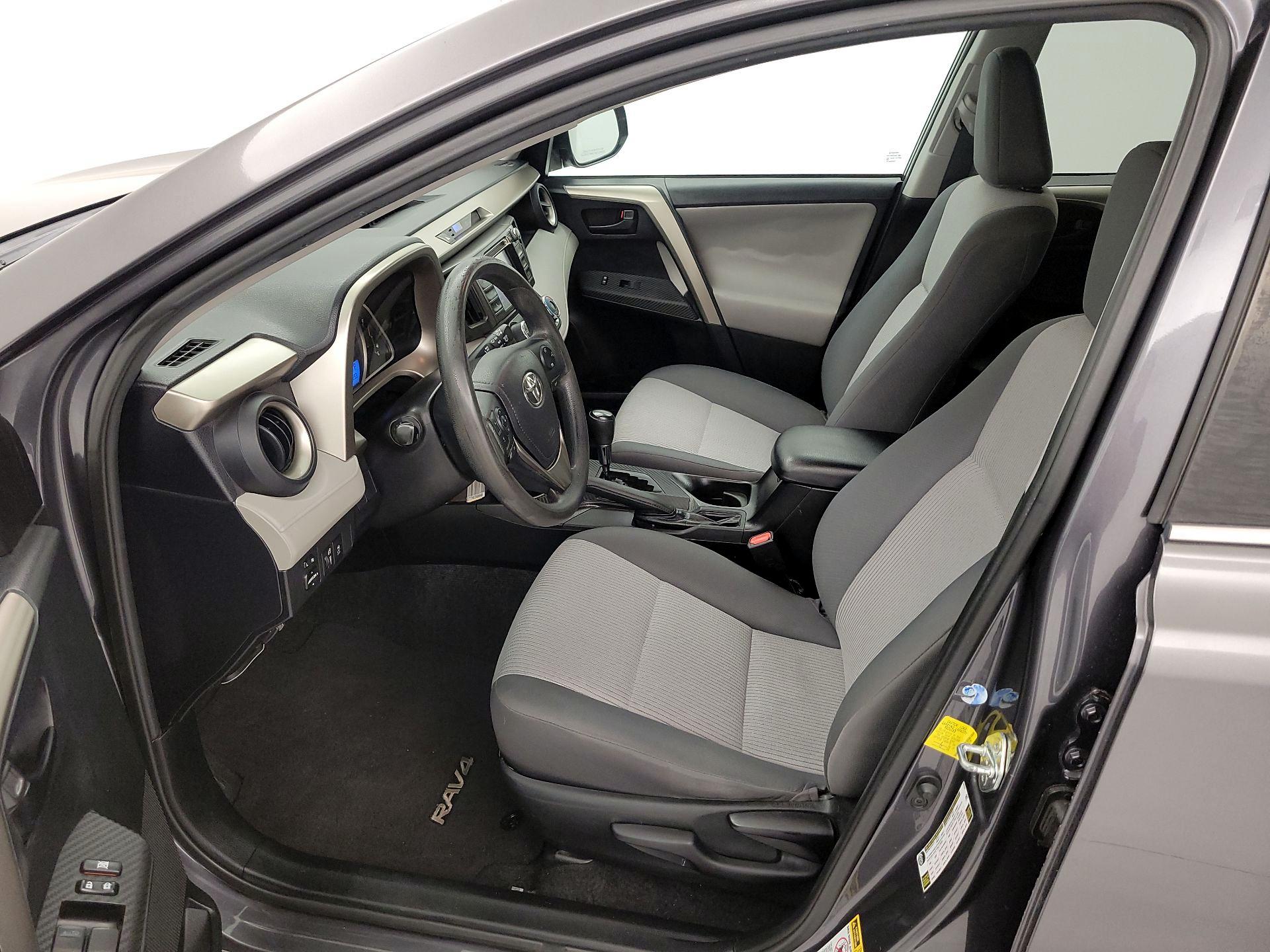 Thumbnail: 2014 Toyota RAV4 - 11