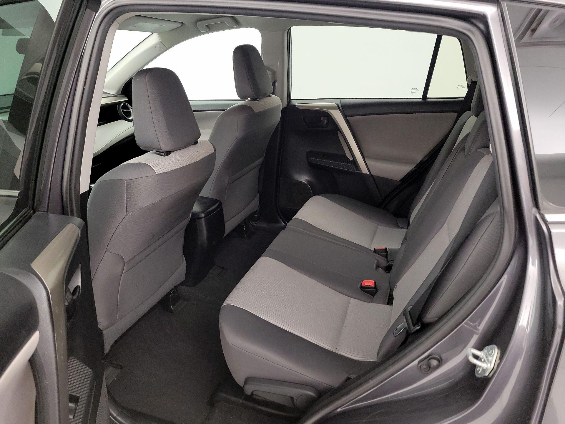 Thumbnail: 2014 Toyota RAV4 - 19