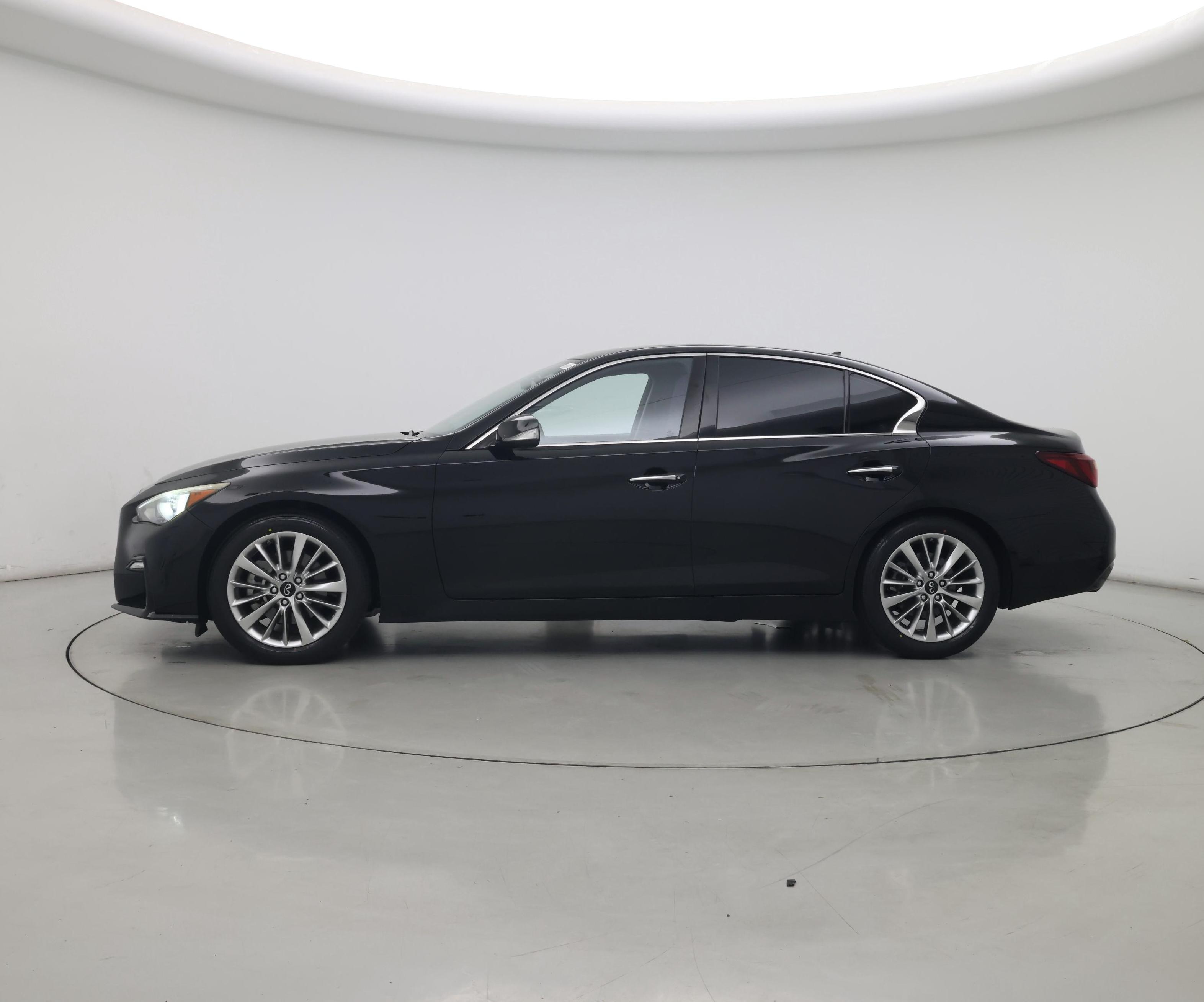 Thumbnail: 2021 INFINITI Q50 - 3