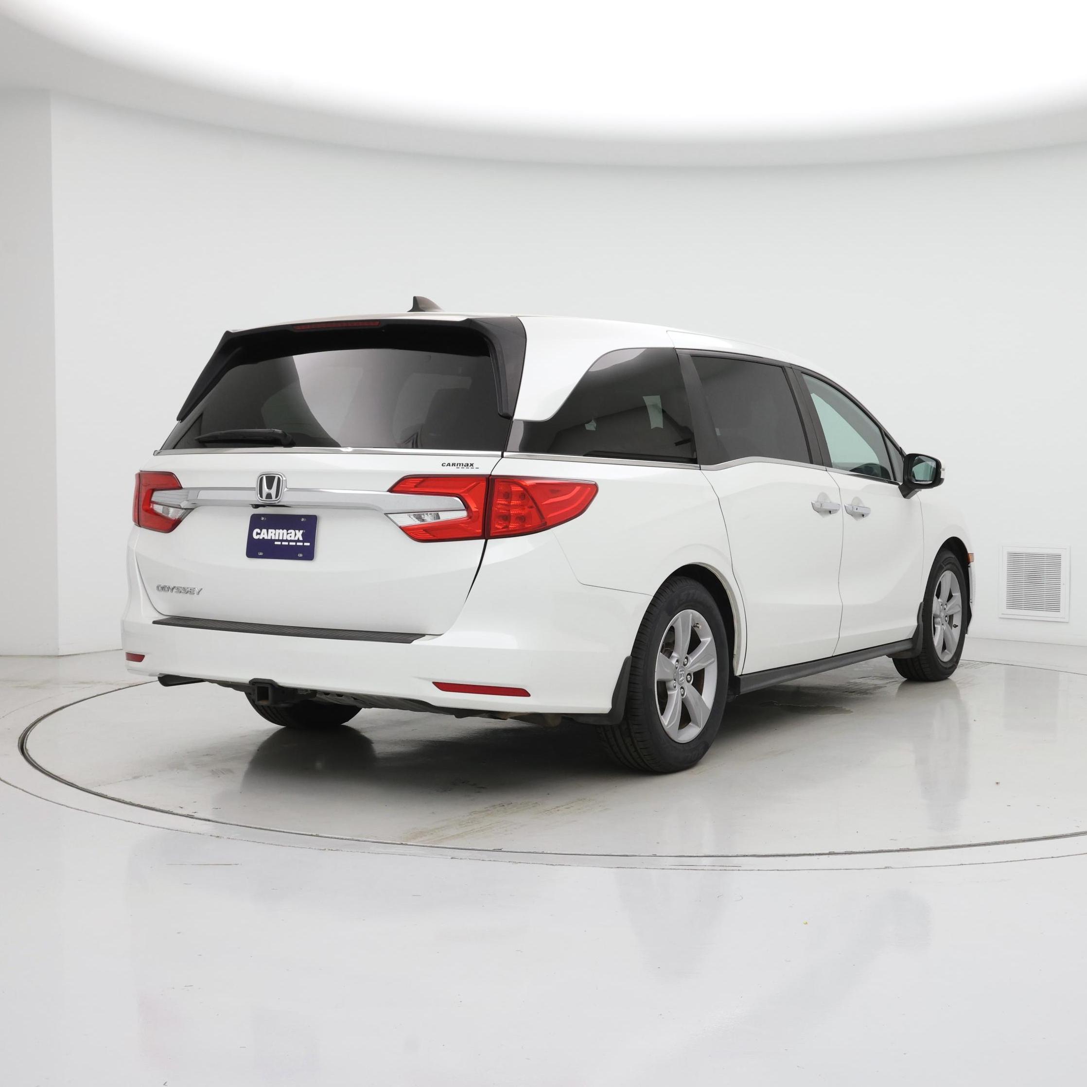 Thumbnail: 2020 Honda Odyssey - 8