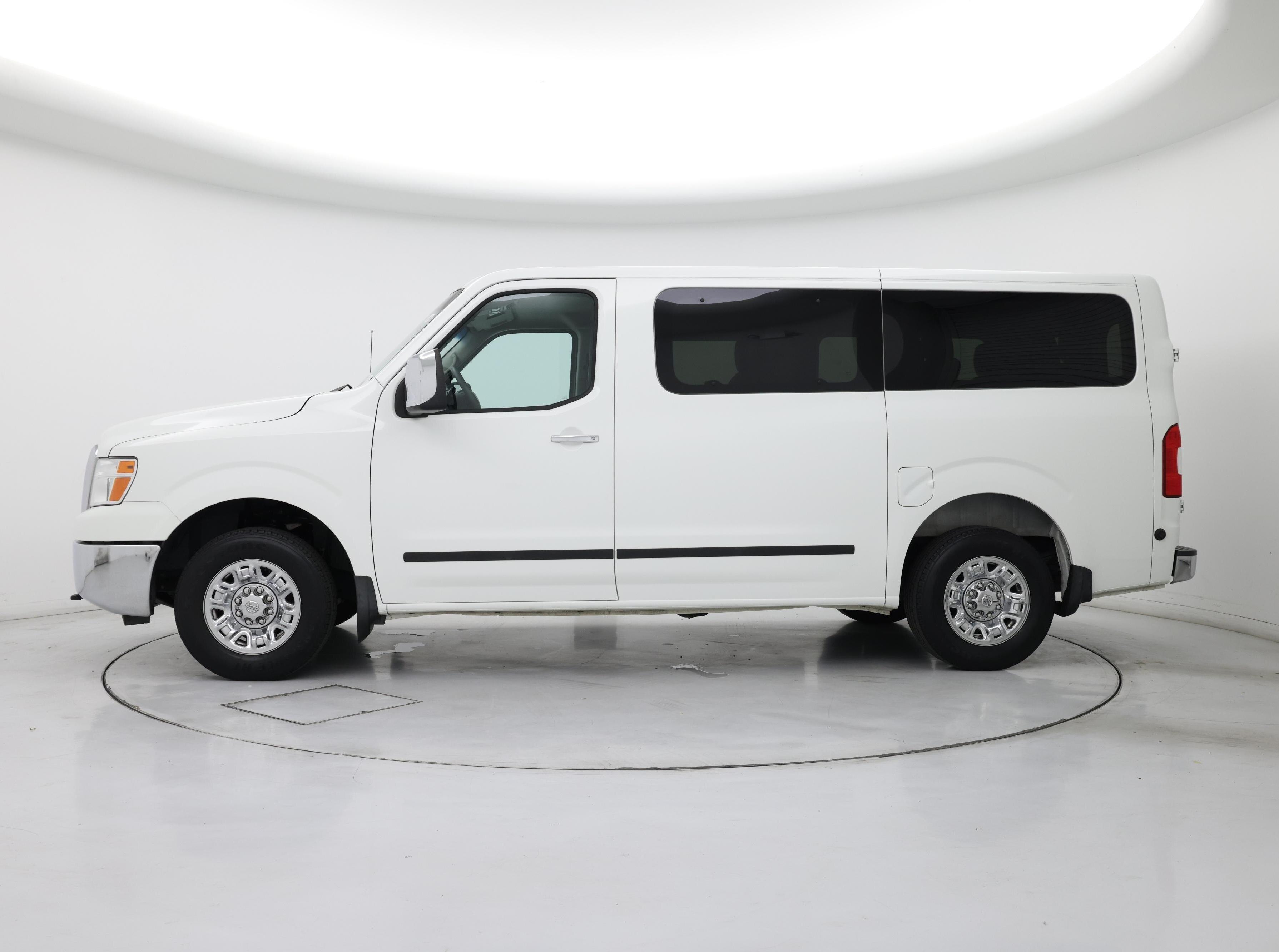 Thumbnail: 2016 Nissan NV - 3