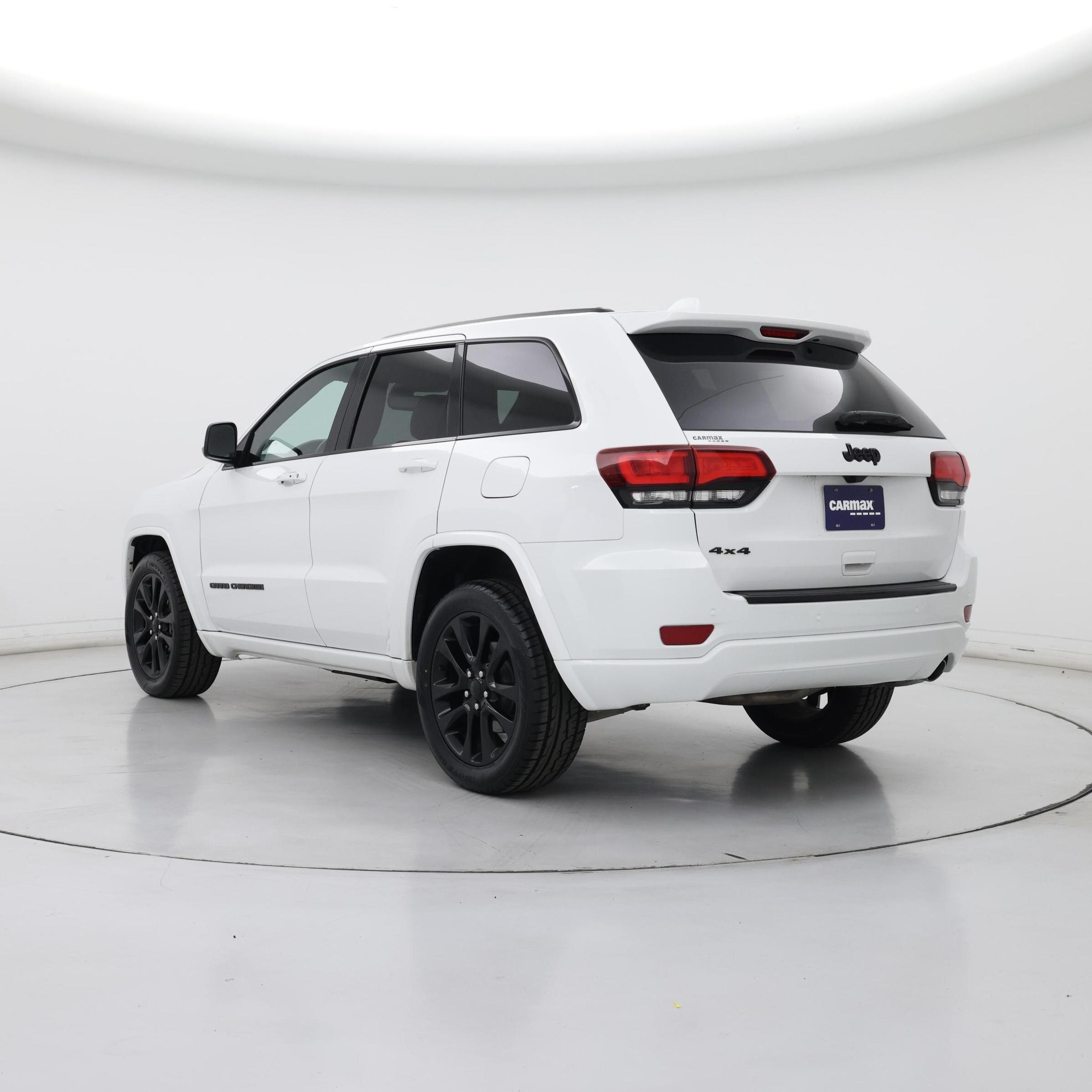 Thumbnail: 2018 Jeep Grand Cherokee - 2