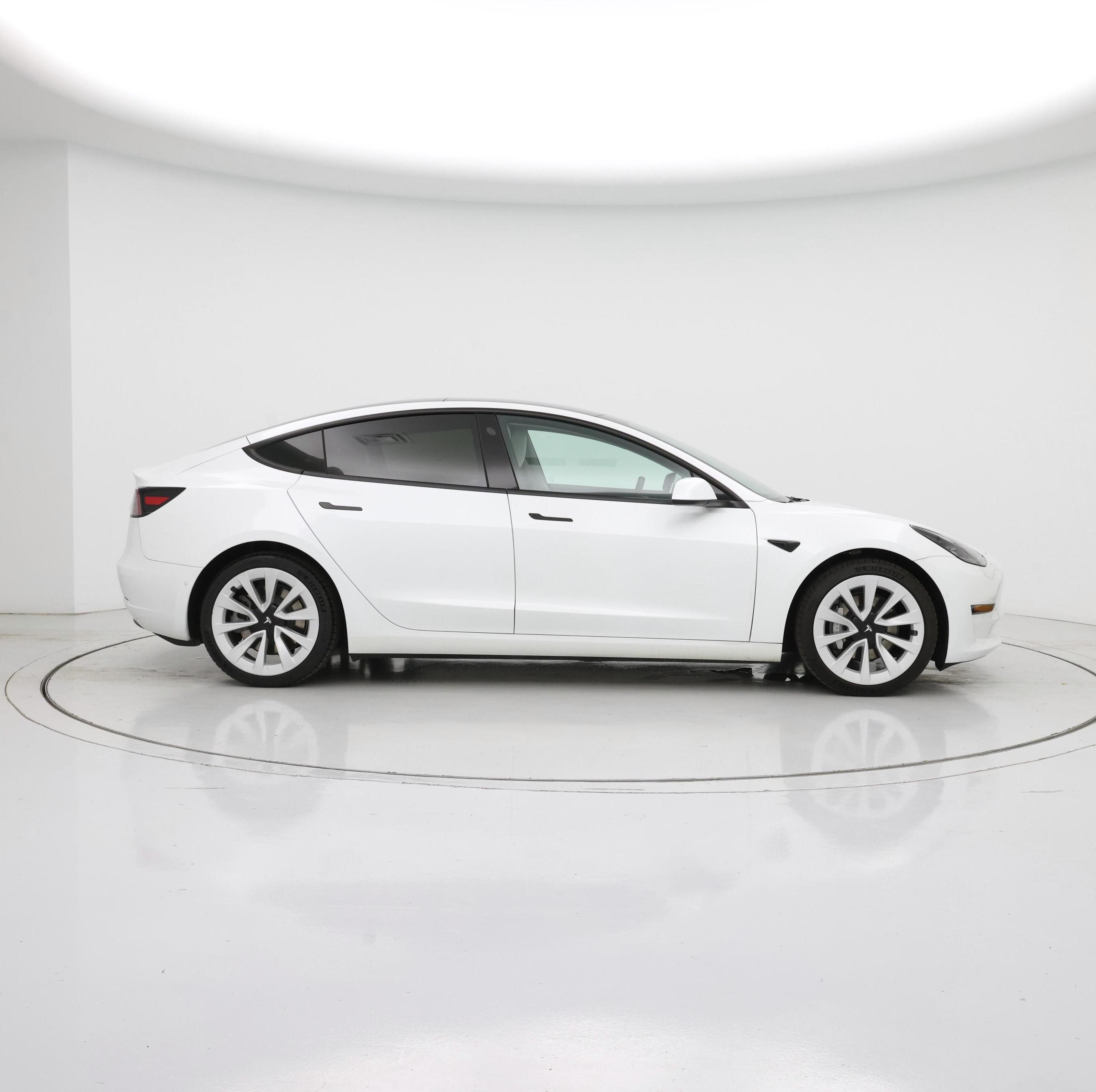 Thumbnail: 2021 Tesla Model 3 - 7