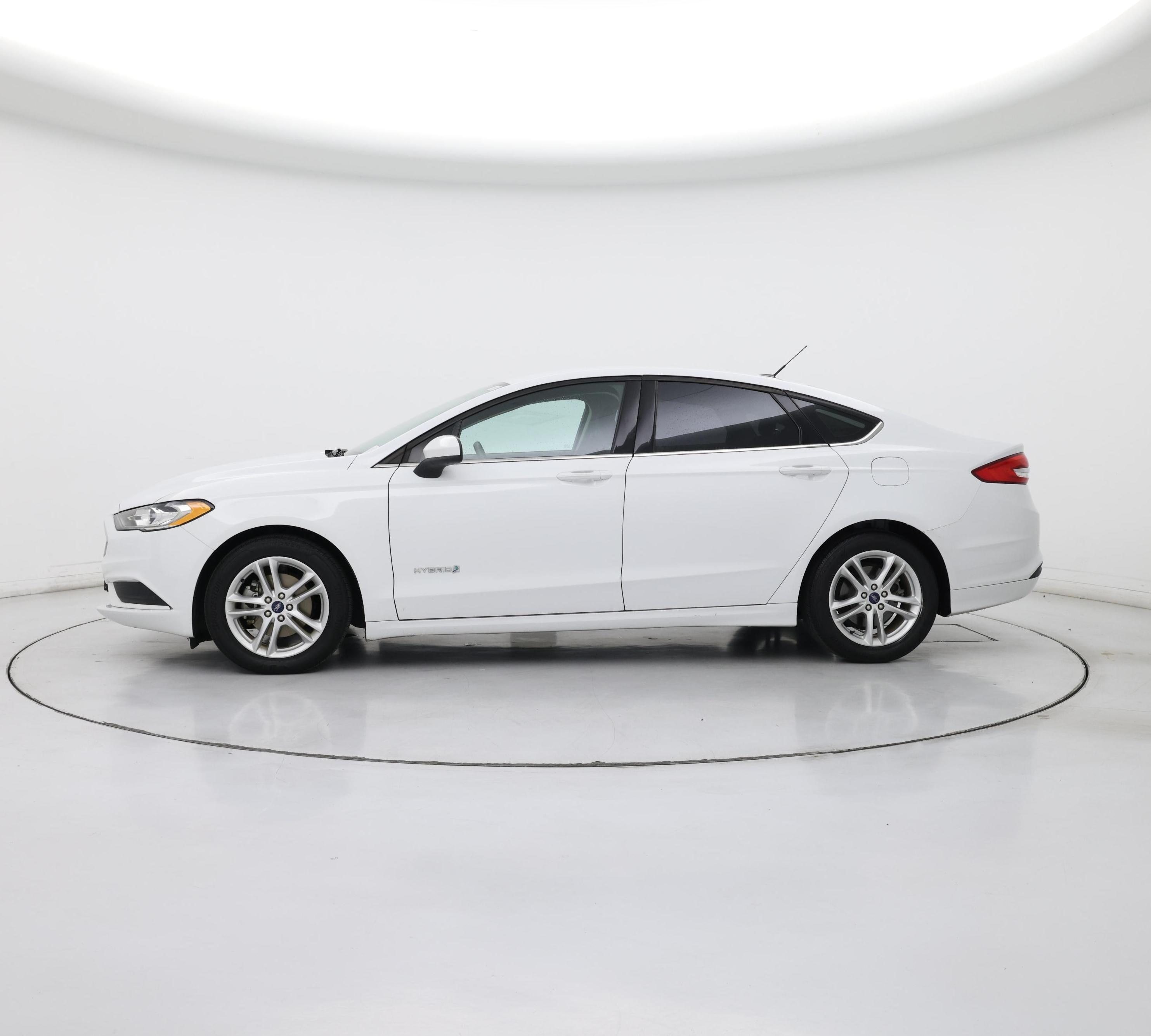 Thumbnail: 2018 Ford Fusion - 3