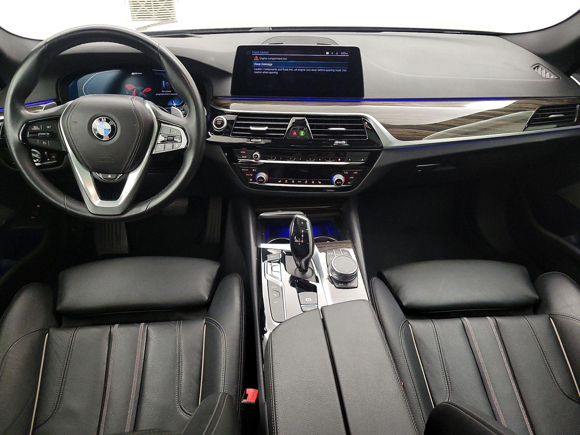 Thumbnail: 2020 BMW 5 Series - 9