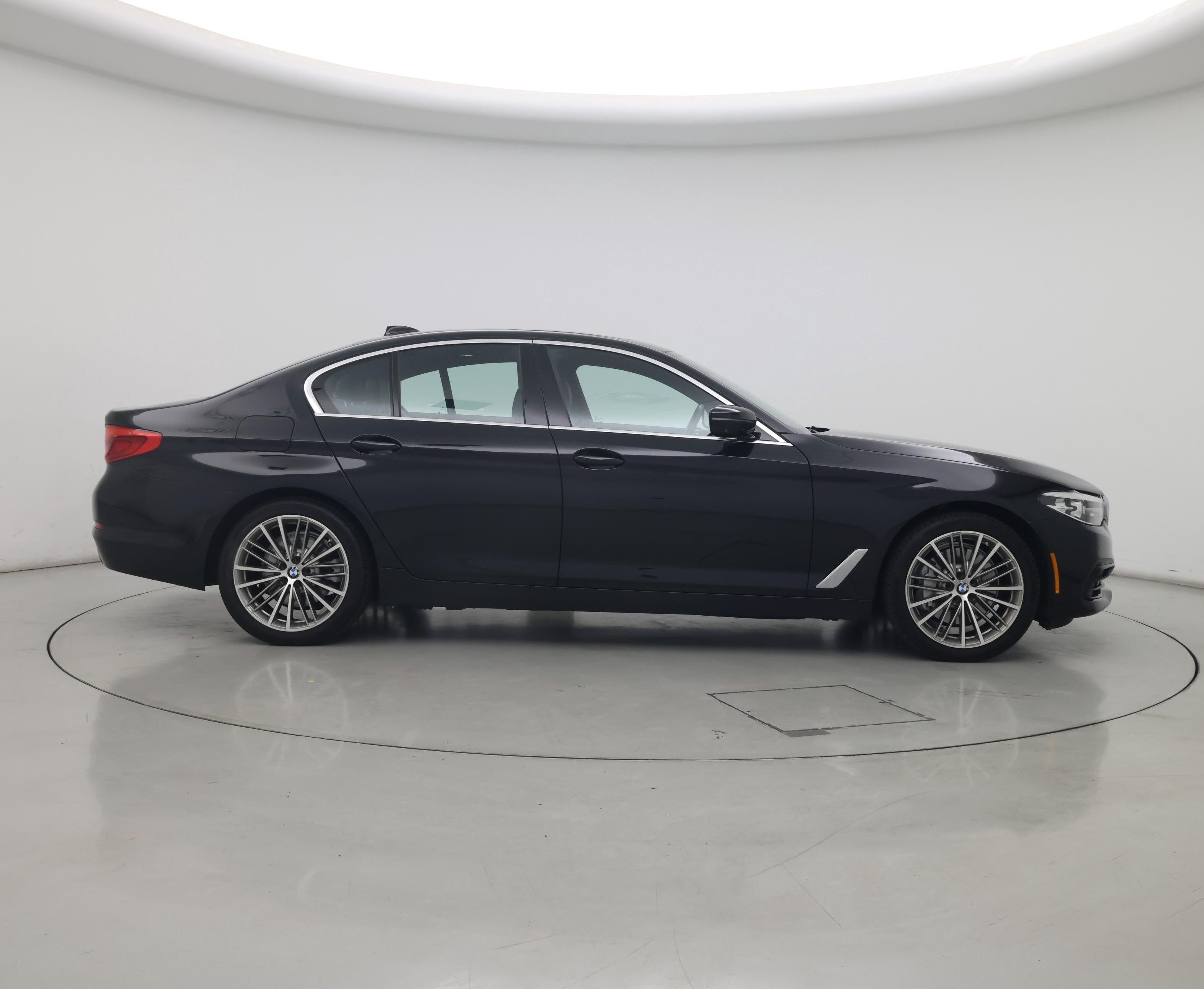 Thumbnail: 2020 BMW 5 Series - 7