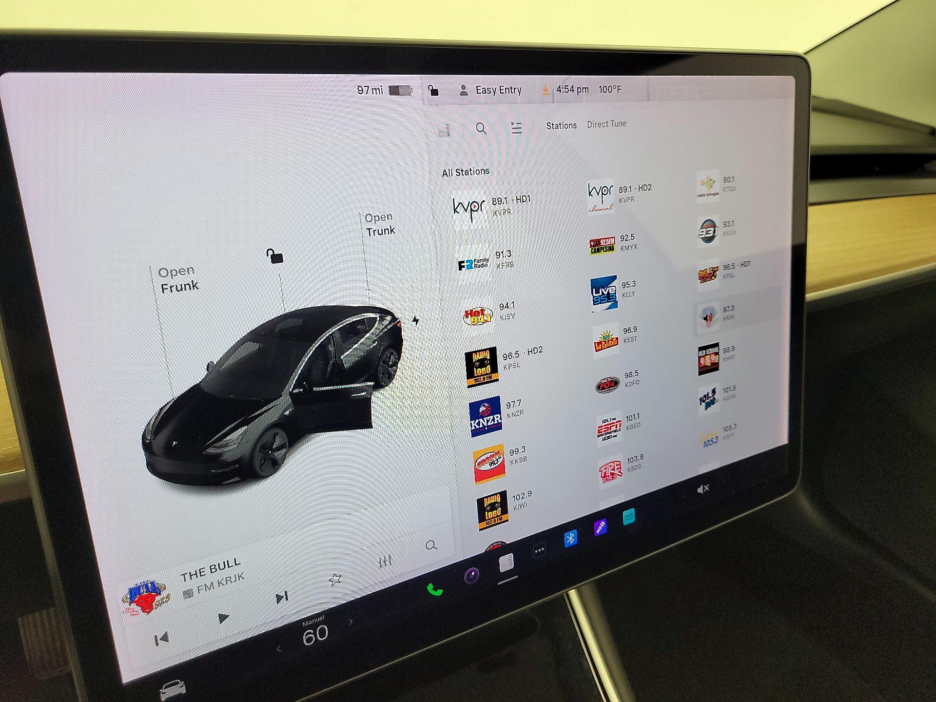 Thumbnail: 2019 Tesla Model 3 - 15
