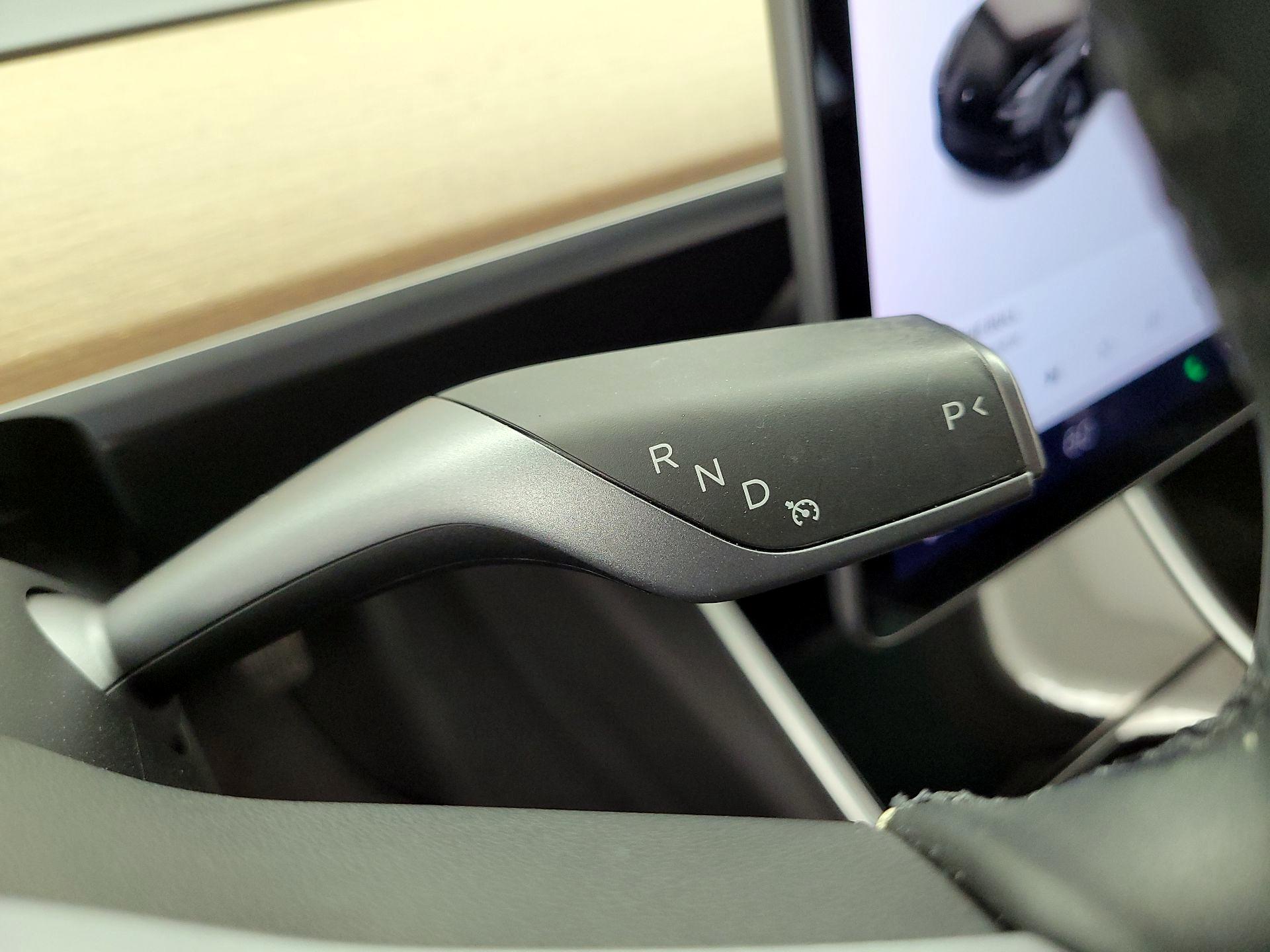 Thumbnail: 2019 Tesla Model 3 - 17