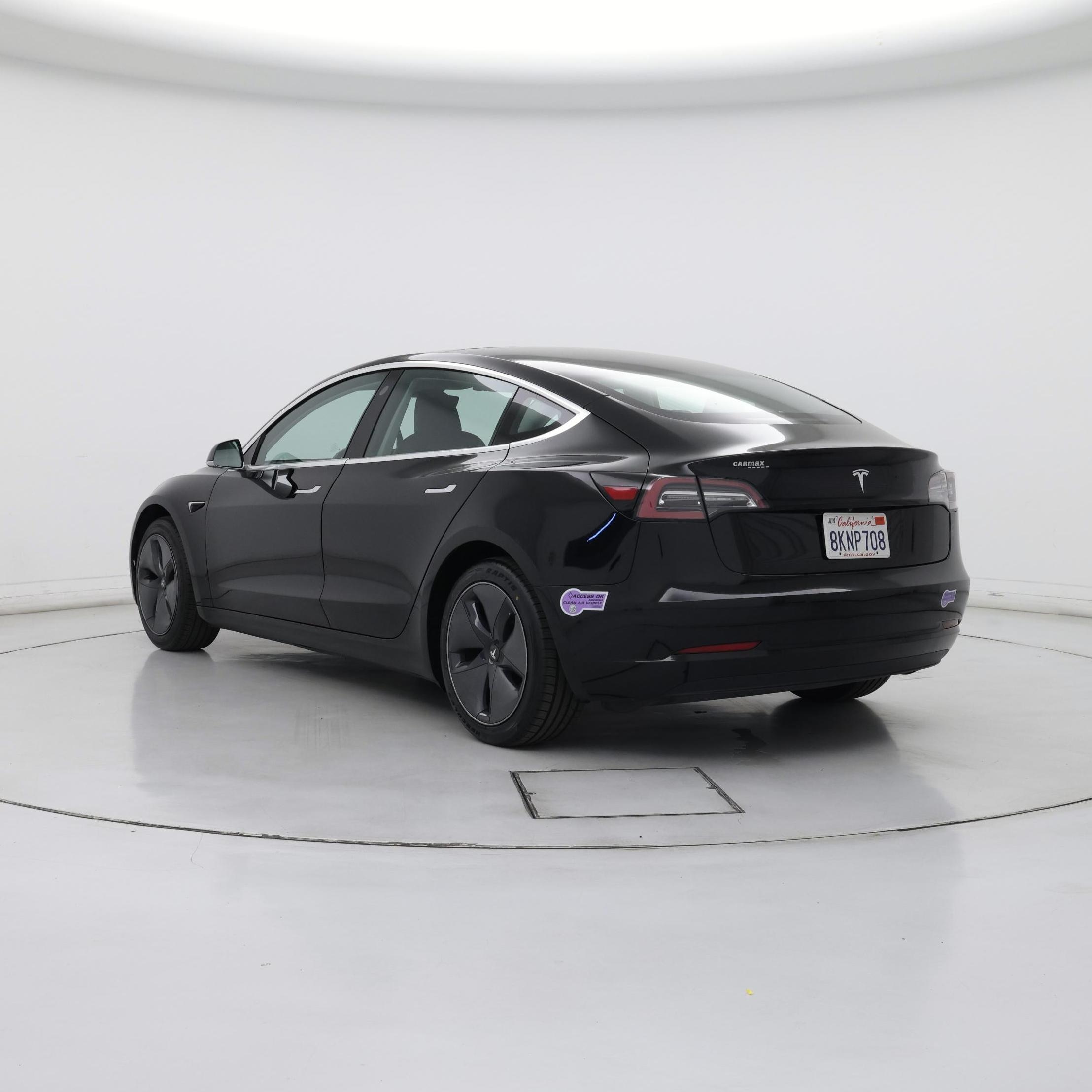 Thumbnail: 2019 Tesla Model 3 - 2