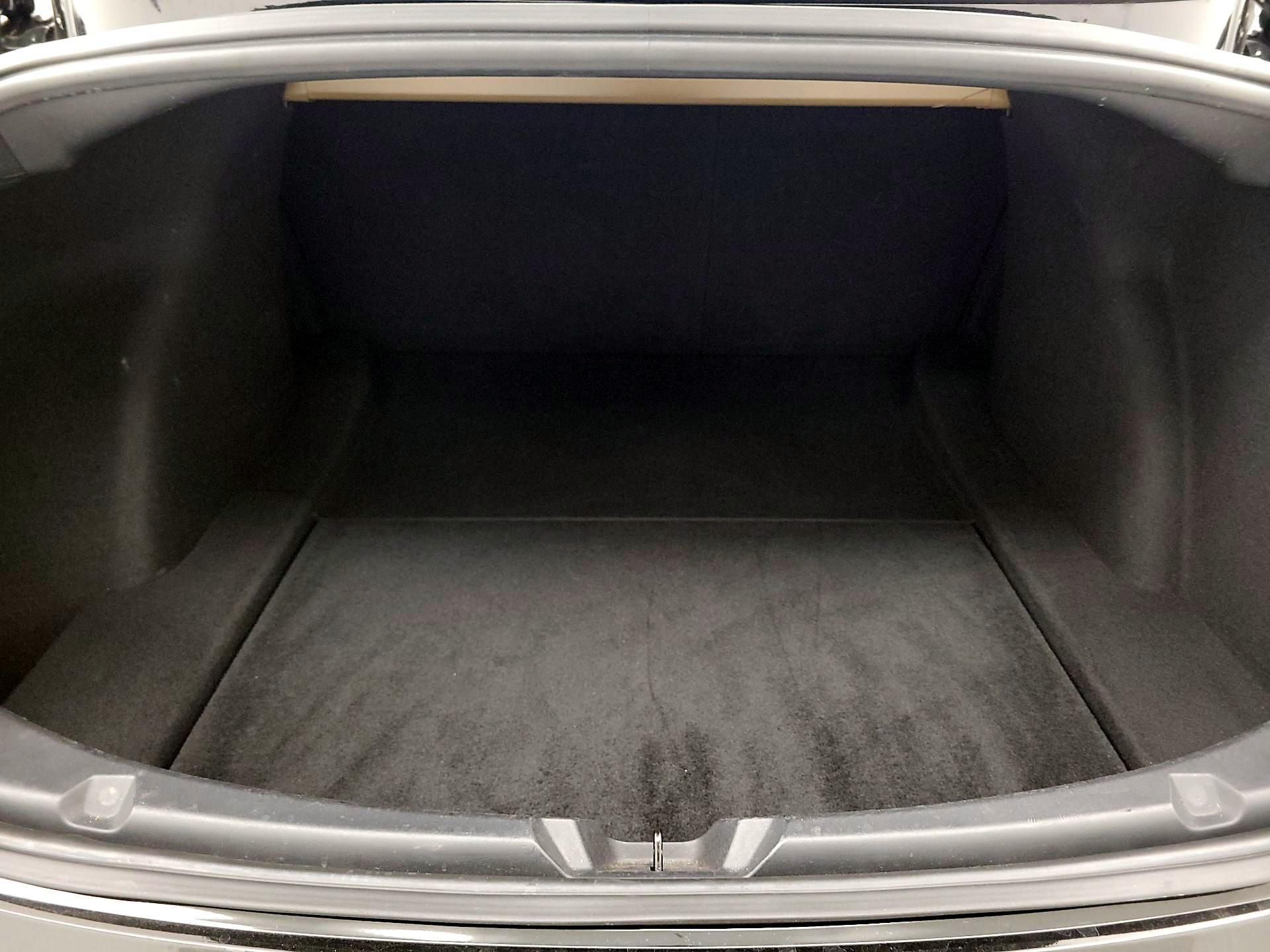 Thumbnail: 2019 Tesla Model 3 - 20