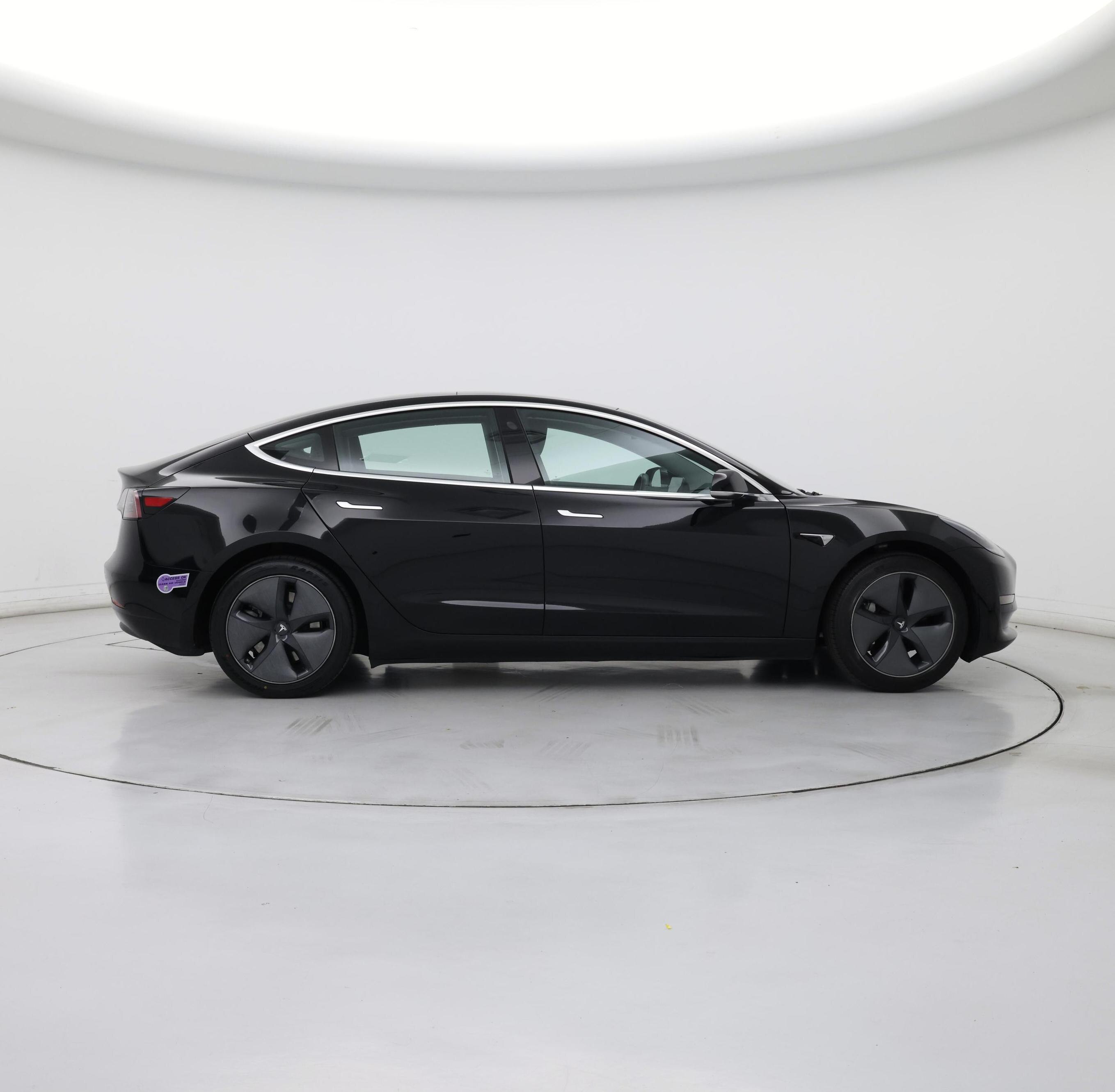 Thumbnail: 2019 Tesla Model 3 - 7