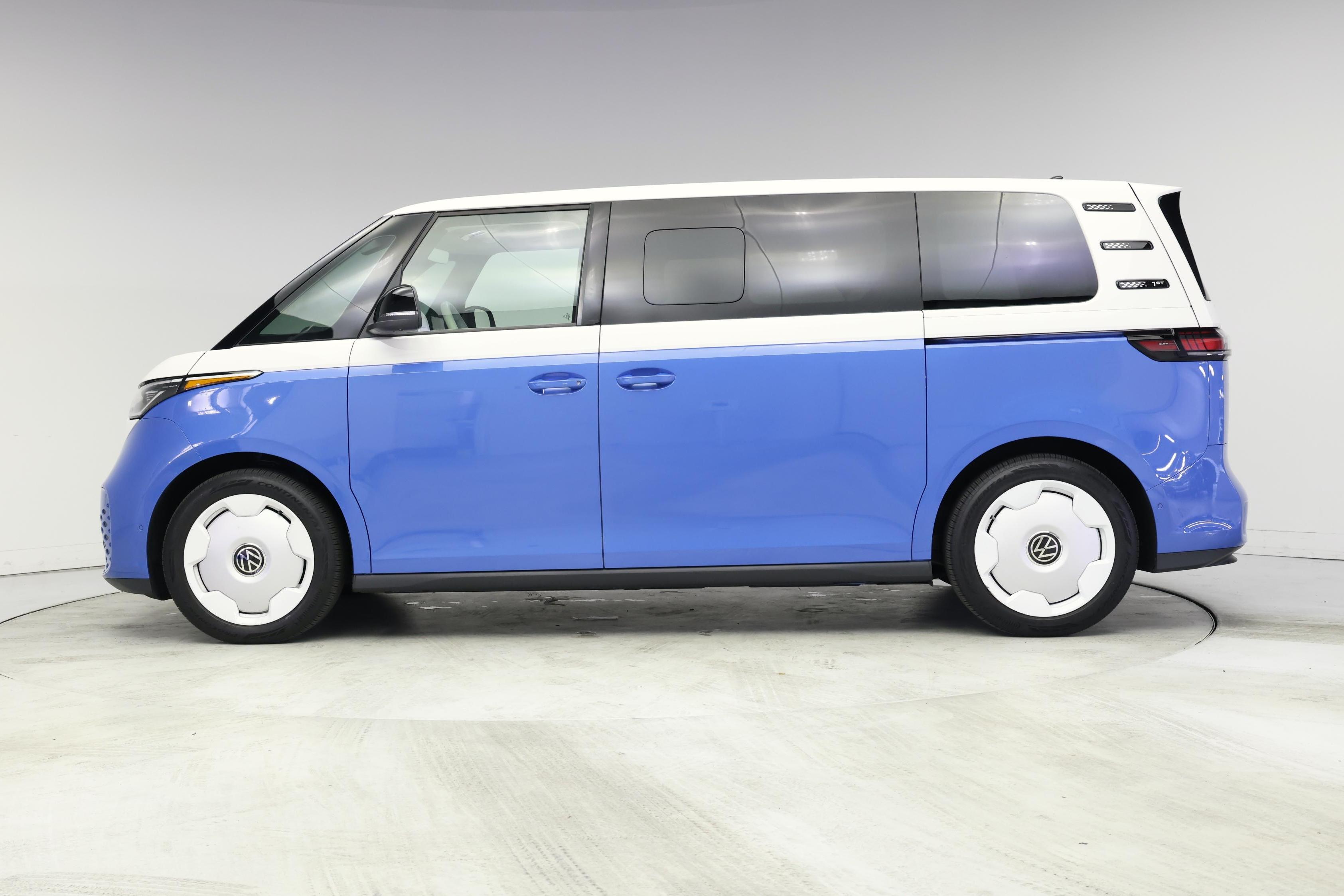 Thumbnail: 2025 Volkswagen ID.Buzz - 3