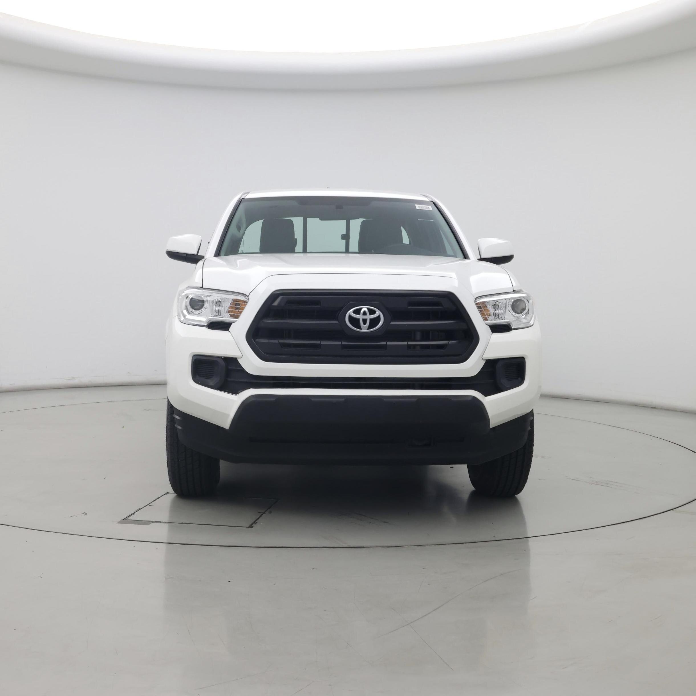 Thumbnail: 2017 Toyota Tacoma - 5