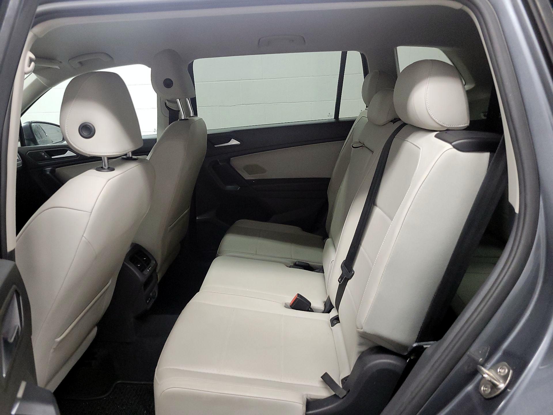 Thumbnail: 2019 Volkswagen Tiguan - 18