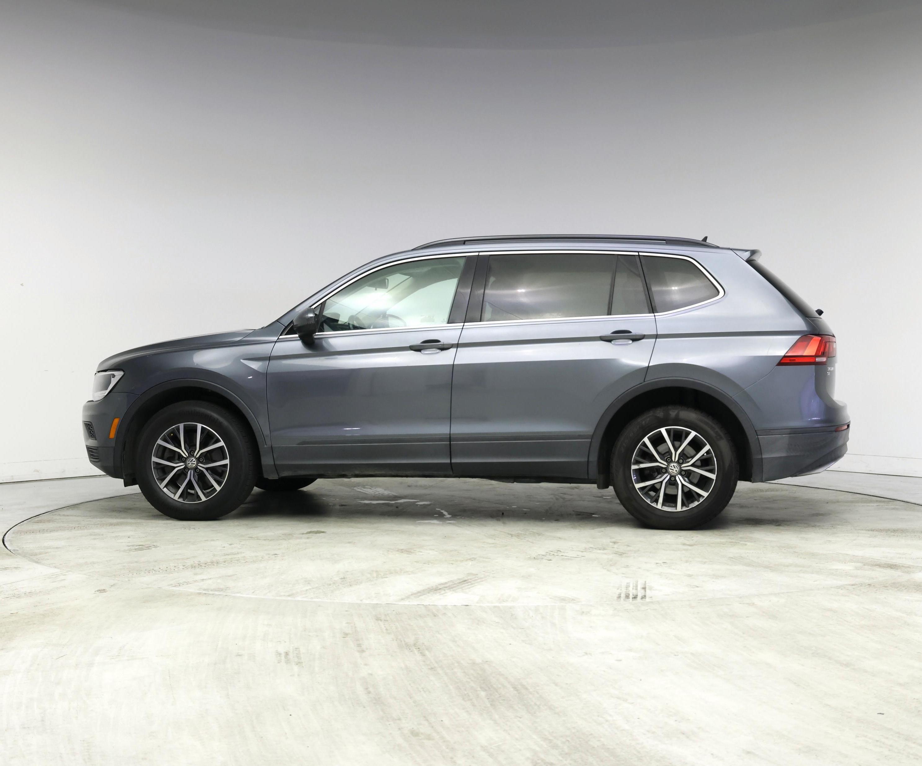 Thumbnail: 2019 Volkswagen Tiguan - 3