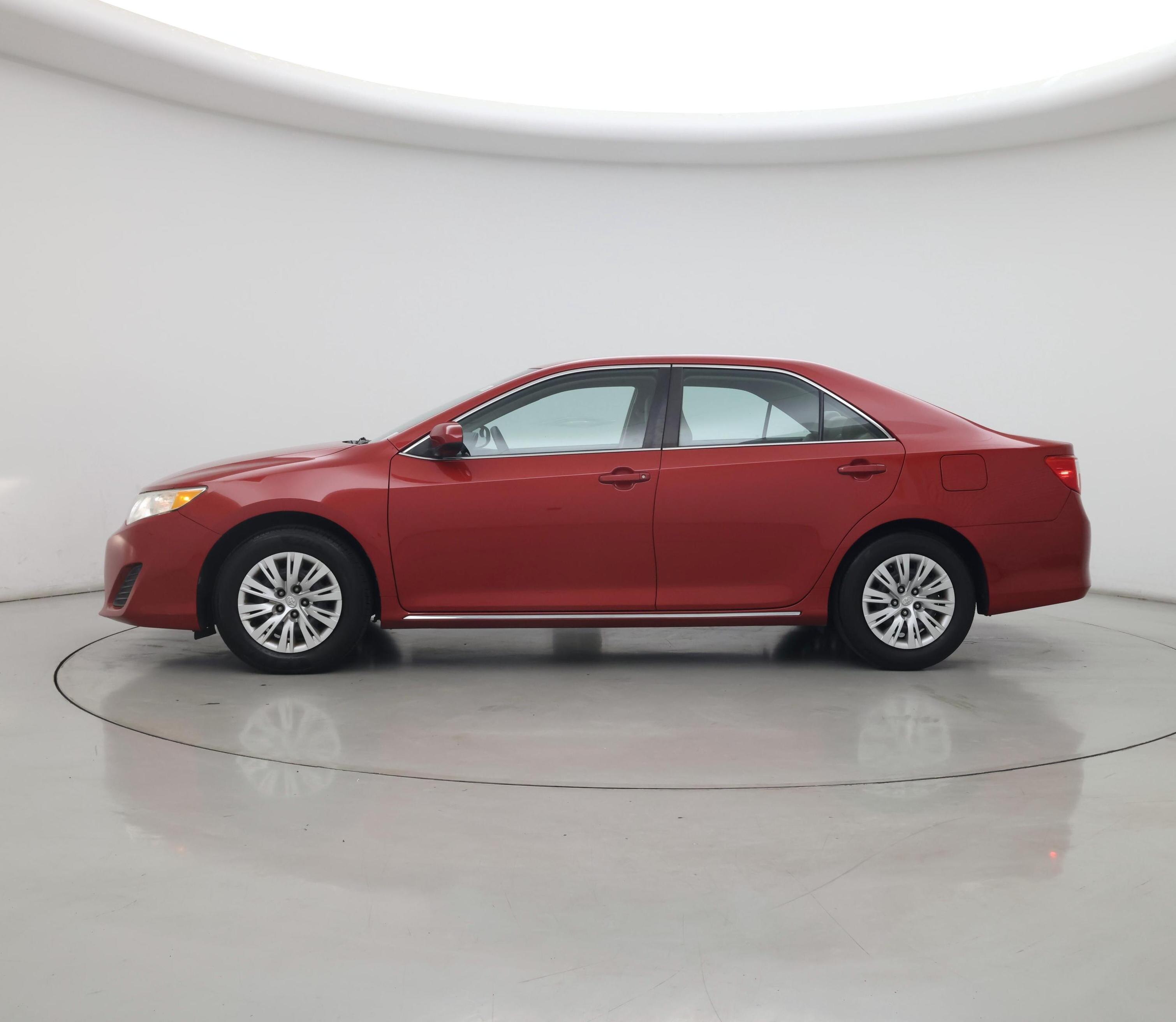 Thumbnail: 2014 Toyota Camry - 3