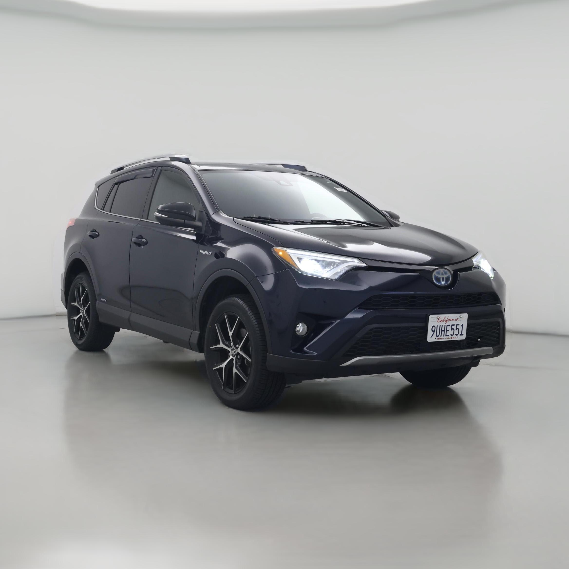 Thumbnail: 2017 Toyota RAV4 - 1
