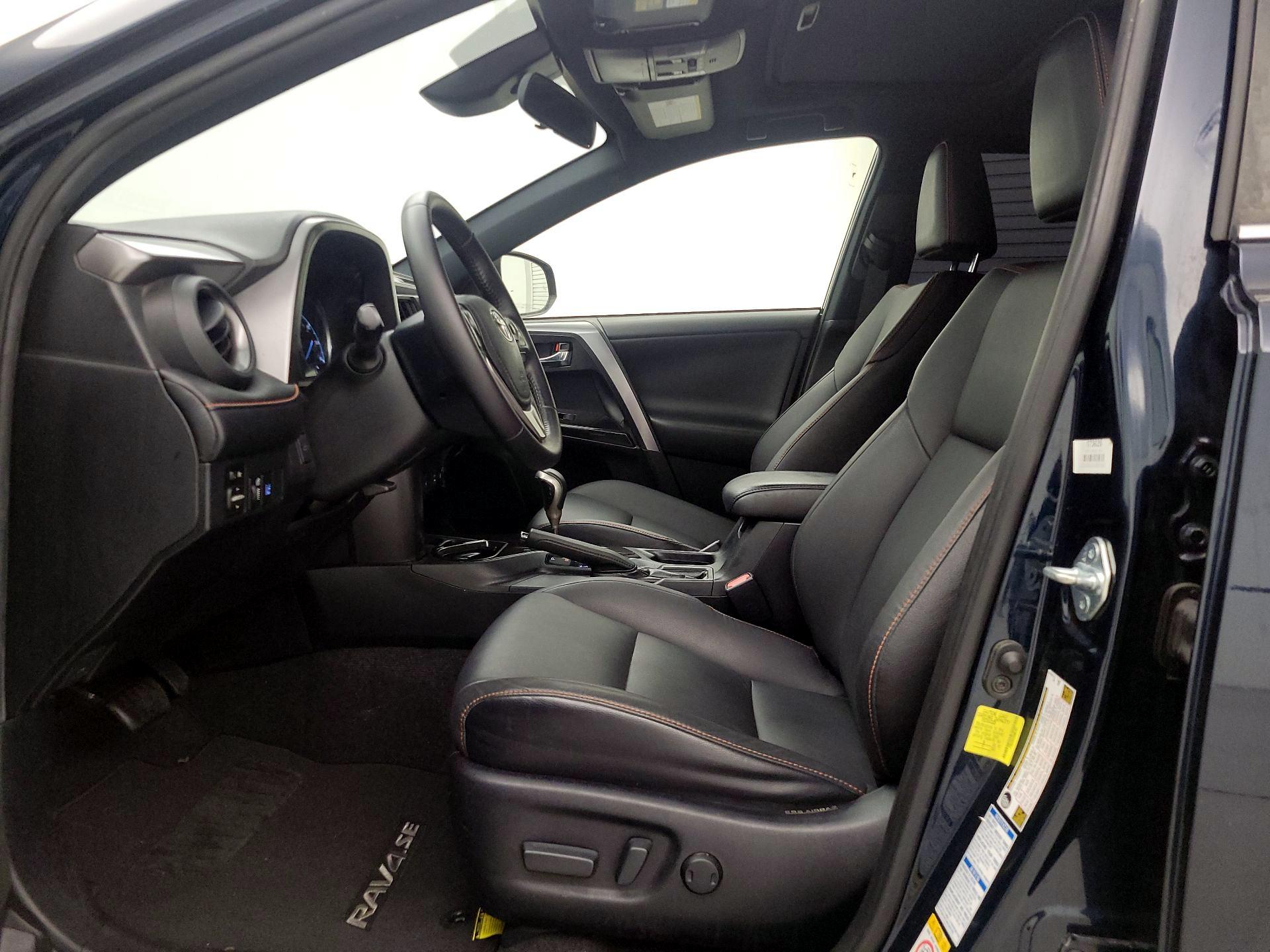 Thumbnail: 2017 Toyota RAV4 - 11