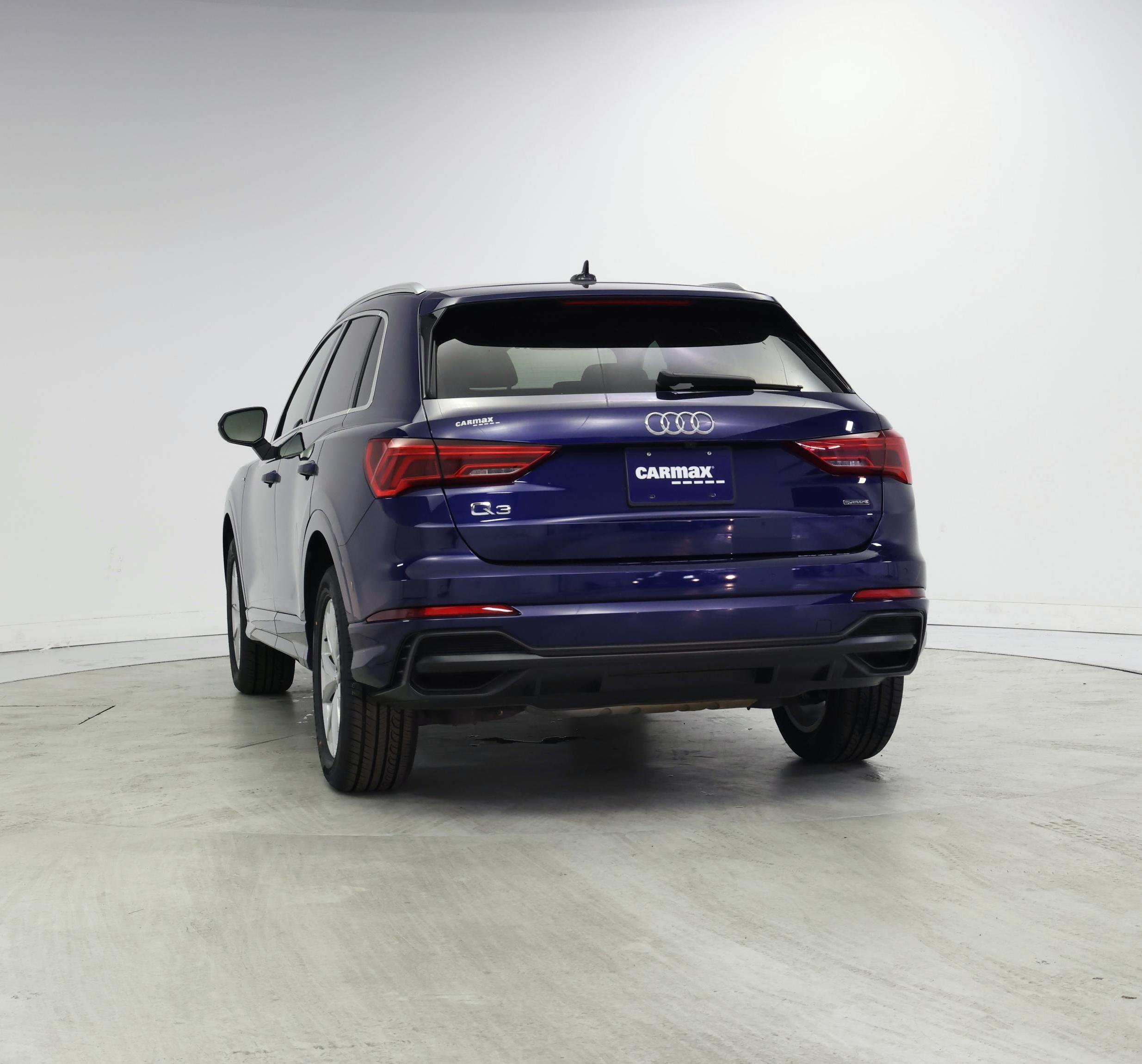 Thumbnail: 2021 Audi Q3 - 6