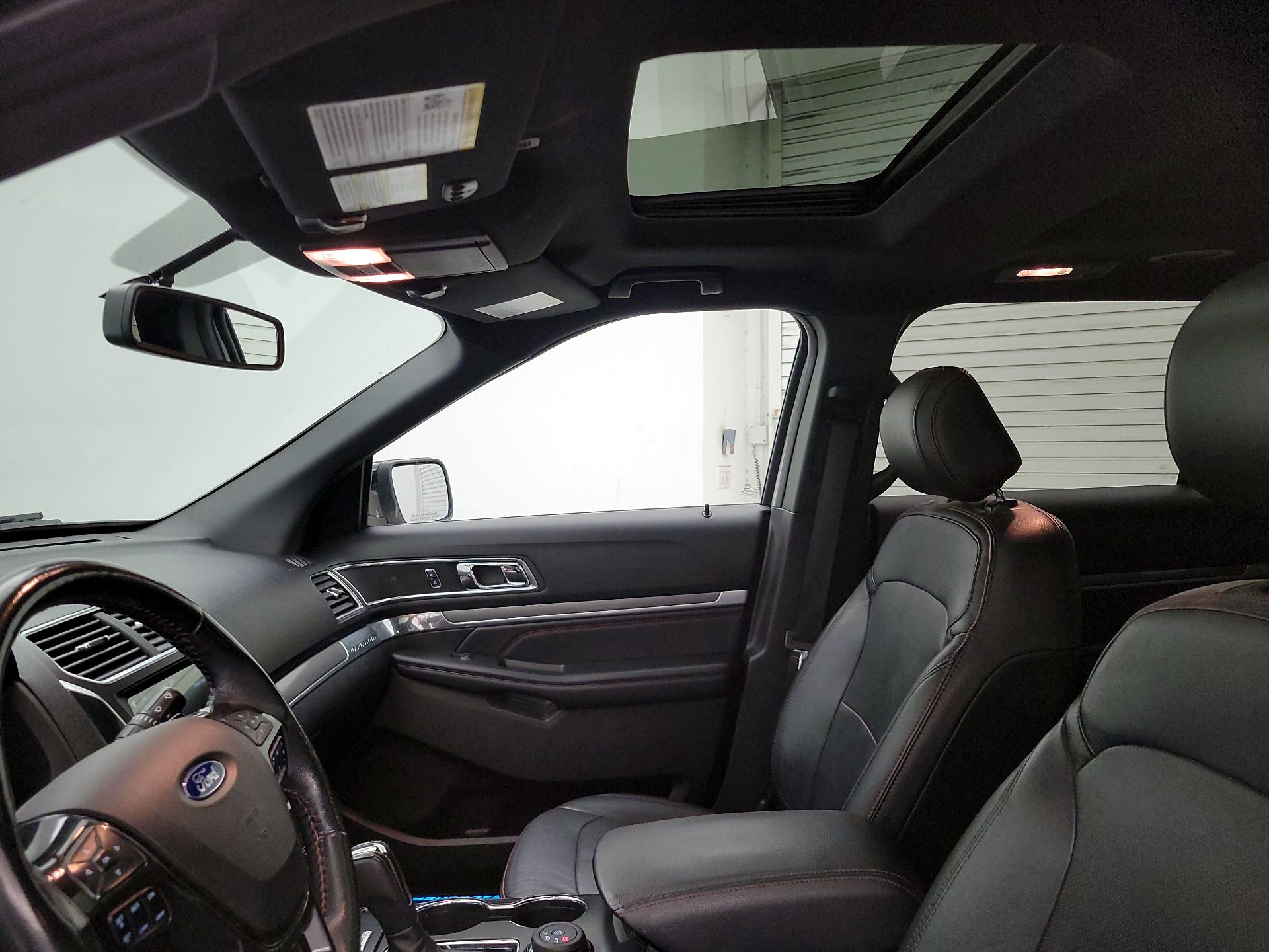 Thumbnail: 2017 Ford Explorer - 19