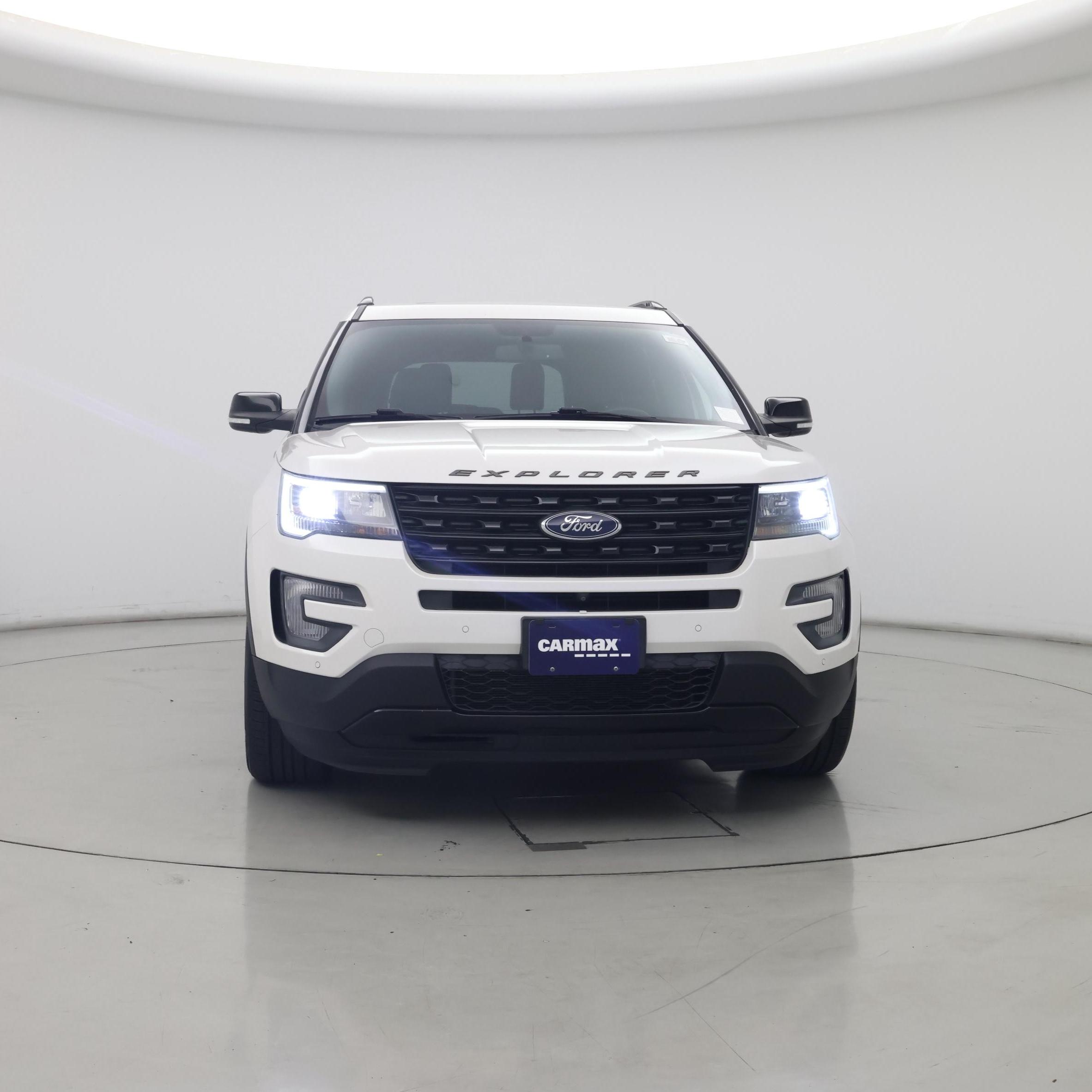 Thumbnail: 2017 Ford Explorer - 5