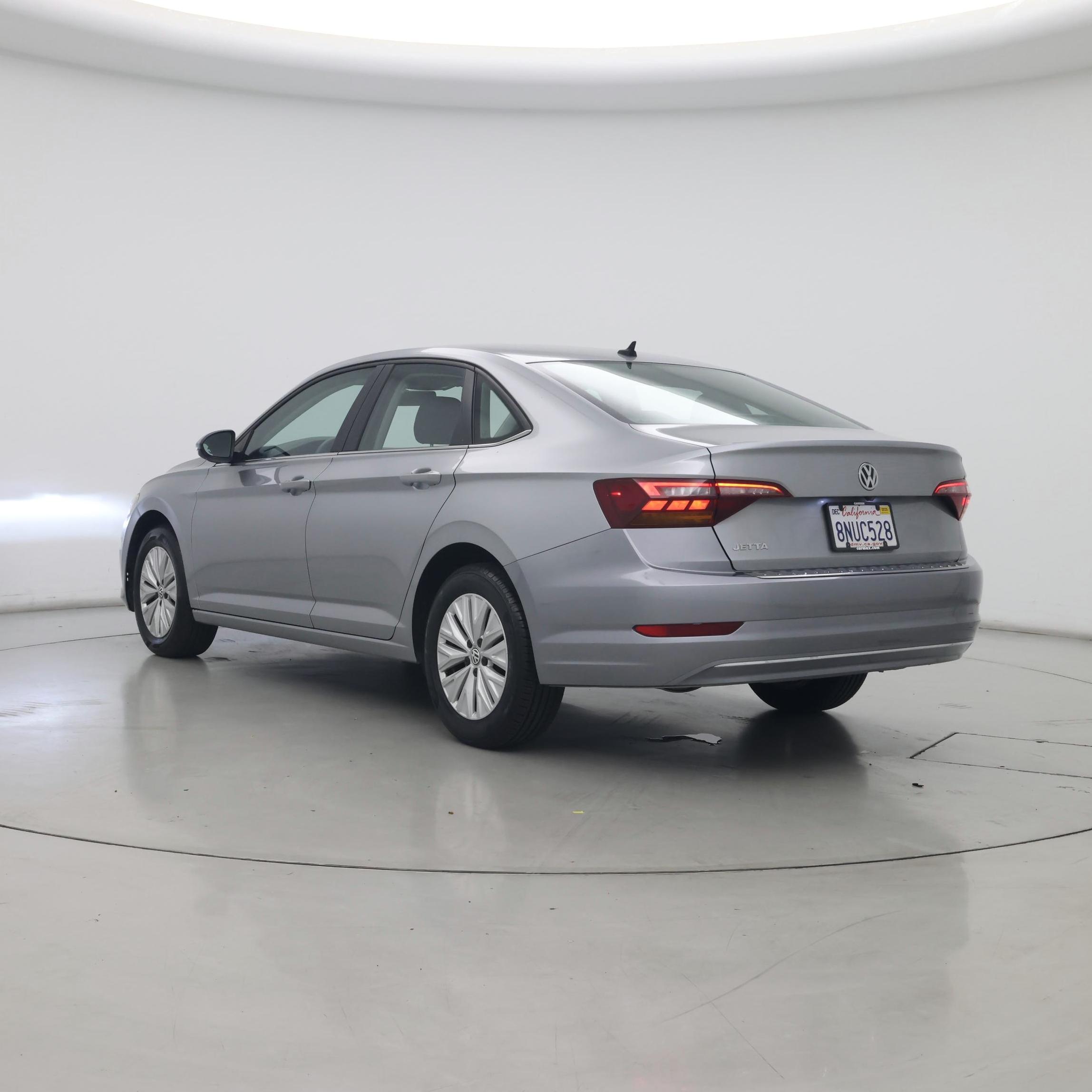 Thumbnail: 2019 Volkswagen Jetta - 2