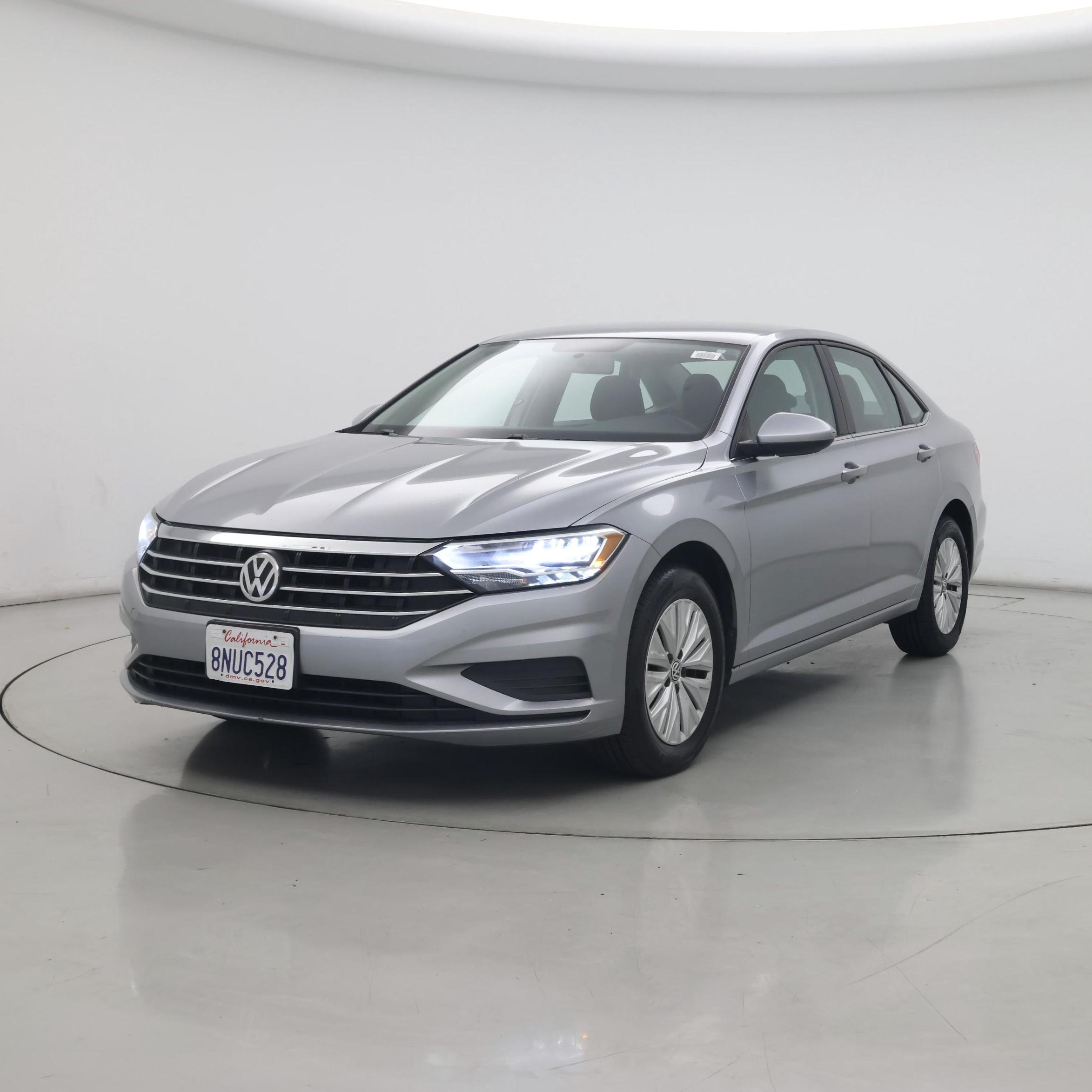 Thumbnail: 2019 Volkswagen Jetta - 4