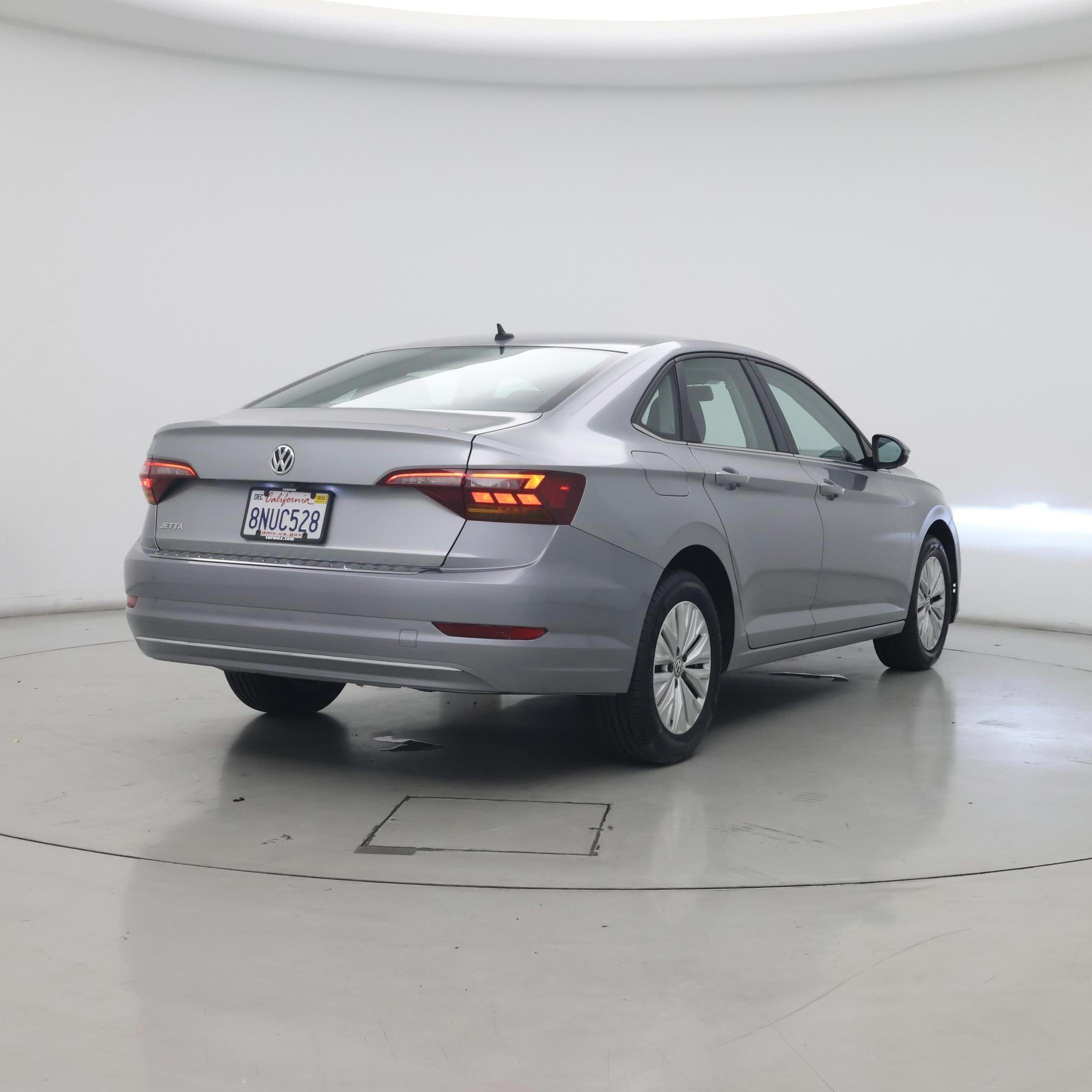 Thumbnail: 2019 Volkswagen Jetta - 8