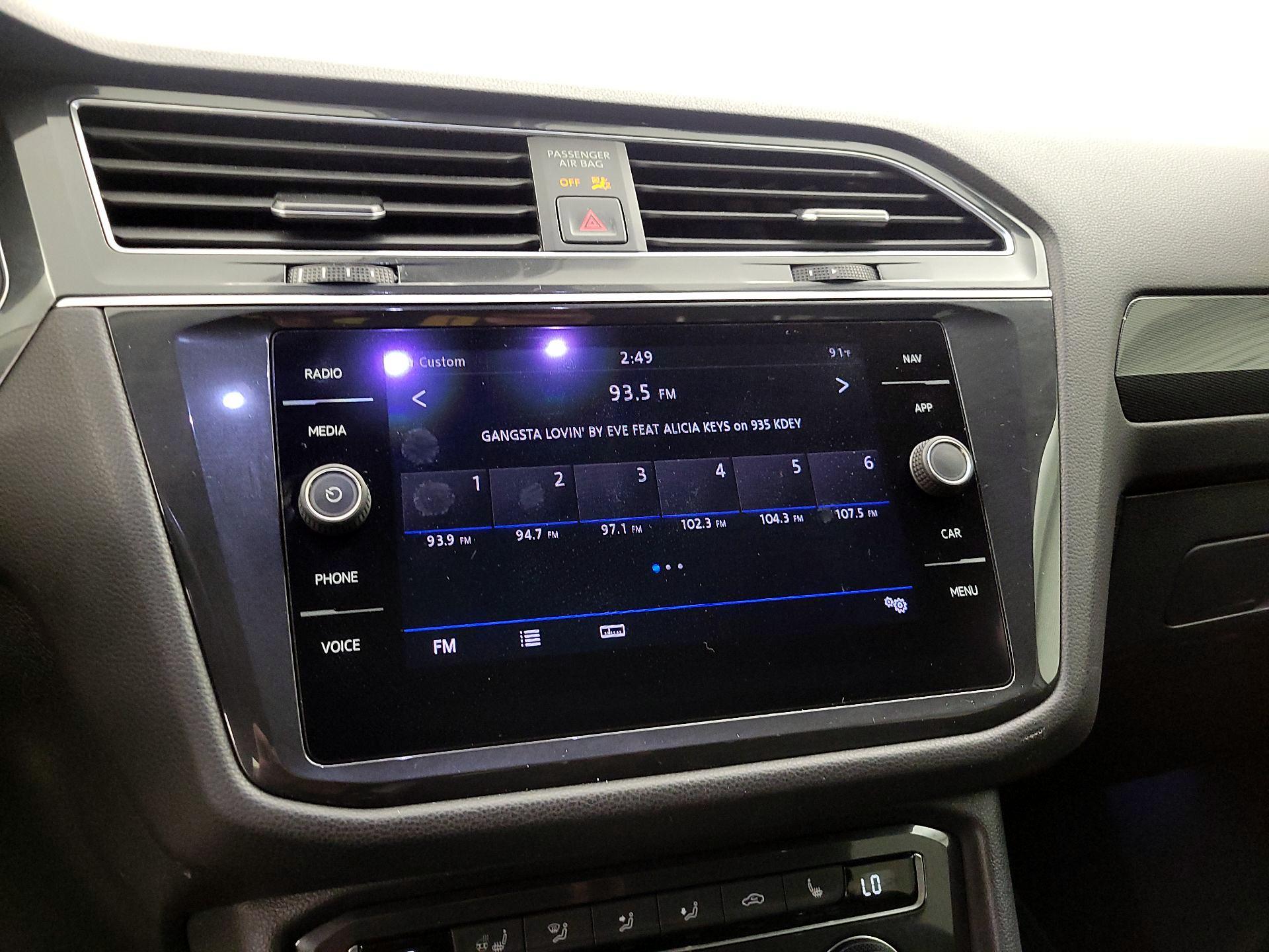 Thumbnail: 2019 Volkswagen Tiguan - 15
