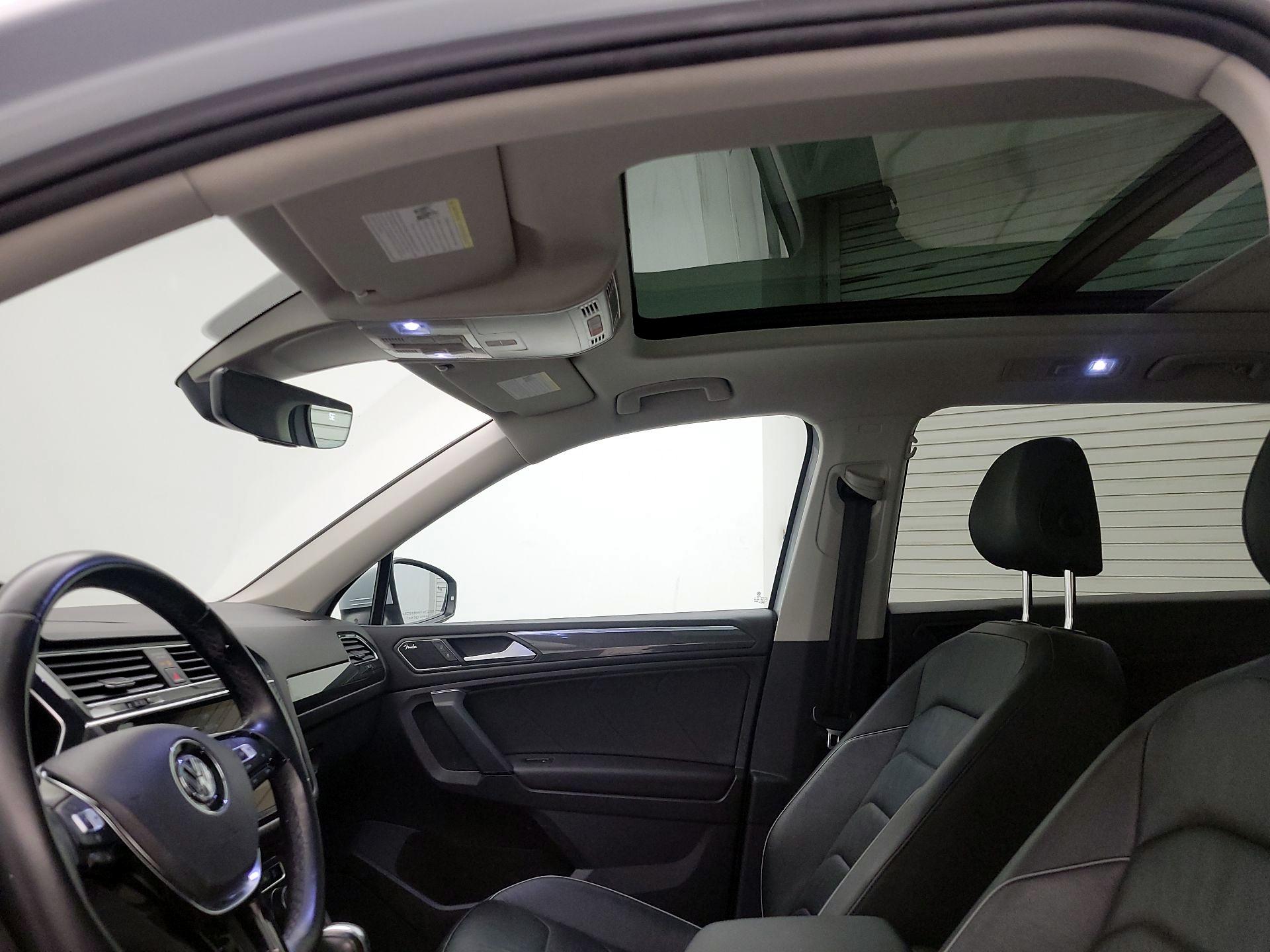 Thumbnail: 2019 Volkswagen Tiguan - 19