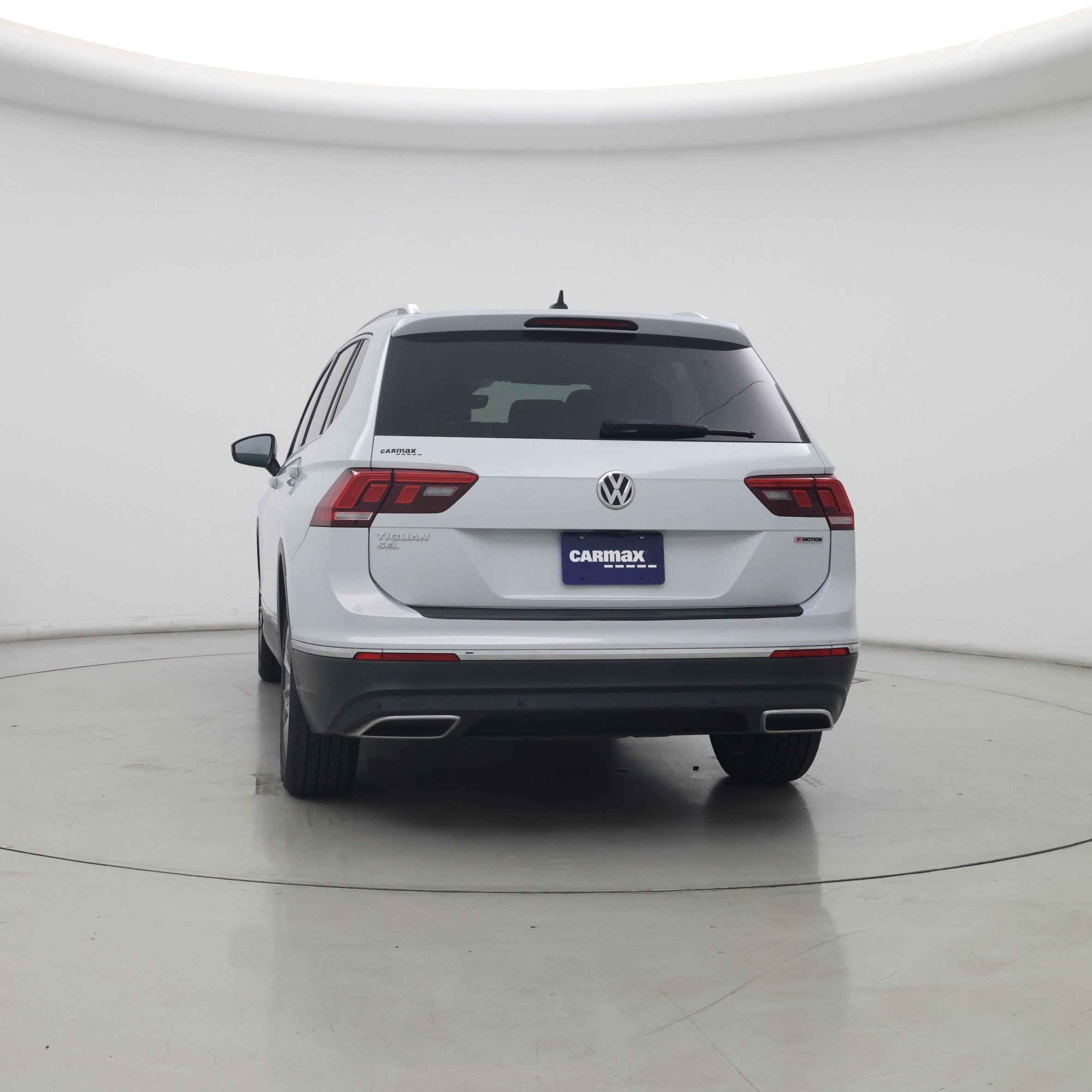 Thumbnail: 2019 Volkswagen Tiguan - 6