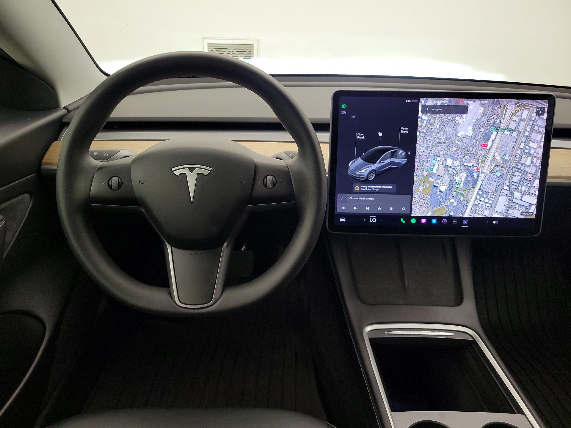 Thumbnail: 2021 Tesla Model 3 - 10