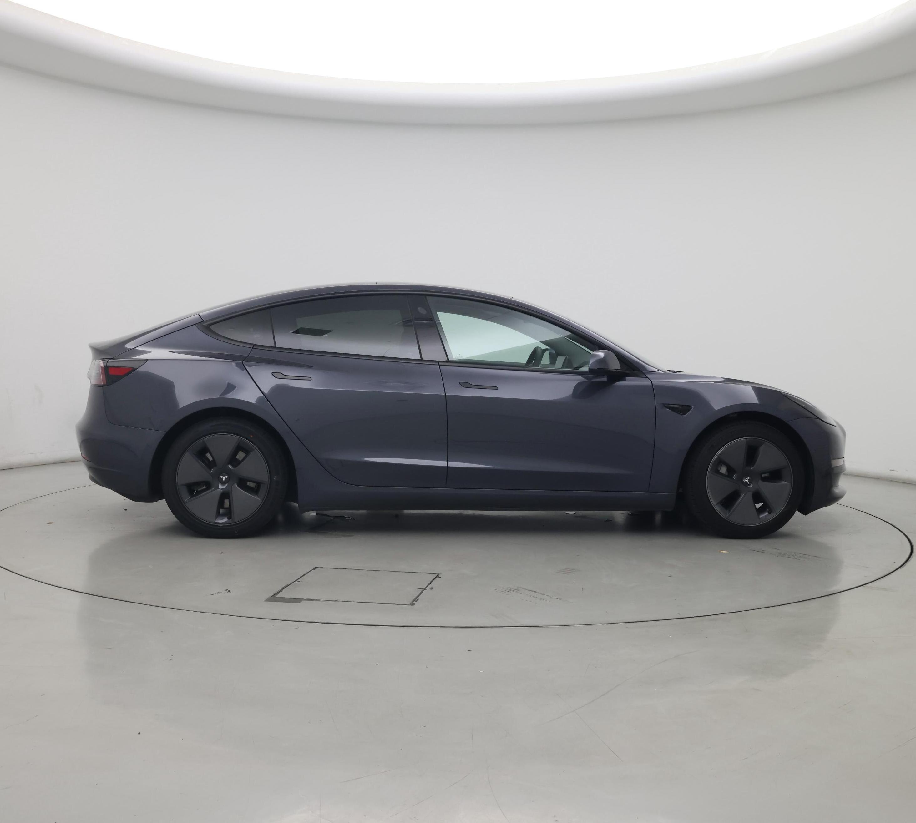Thumbnail: 2021 Tesla Model 3 - 7