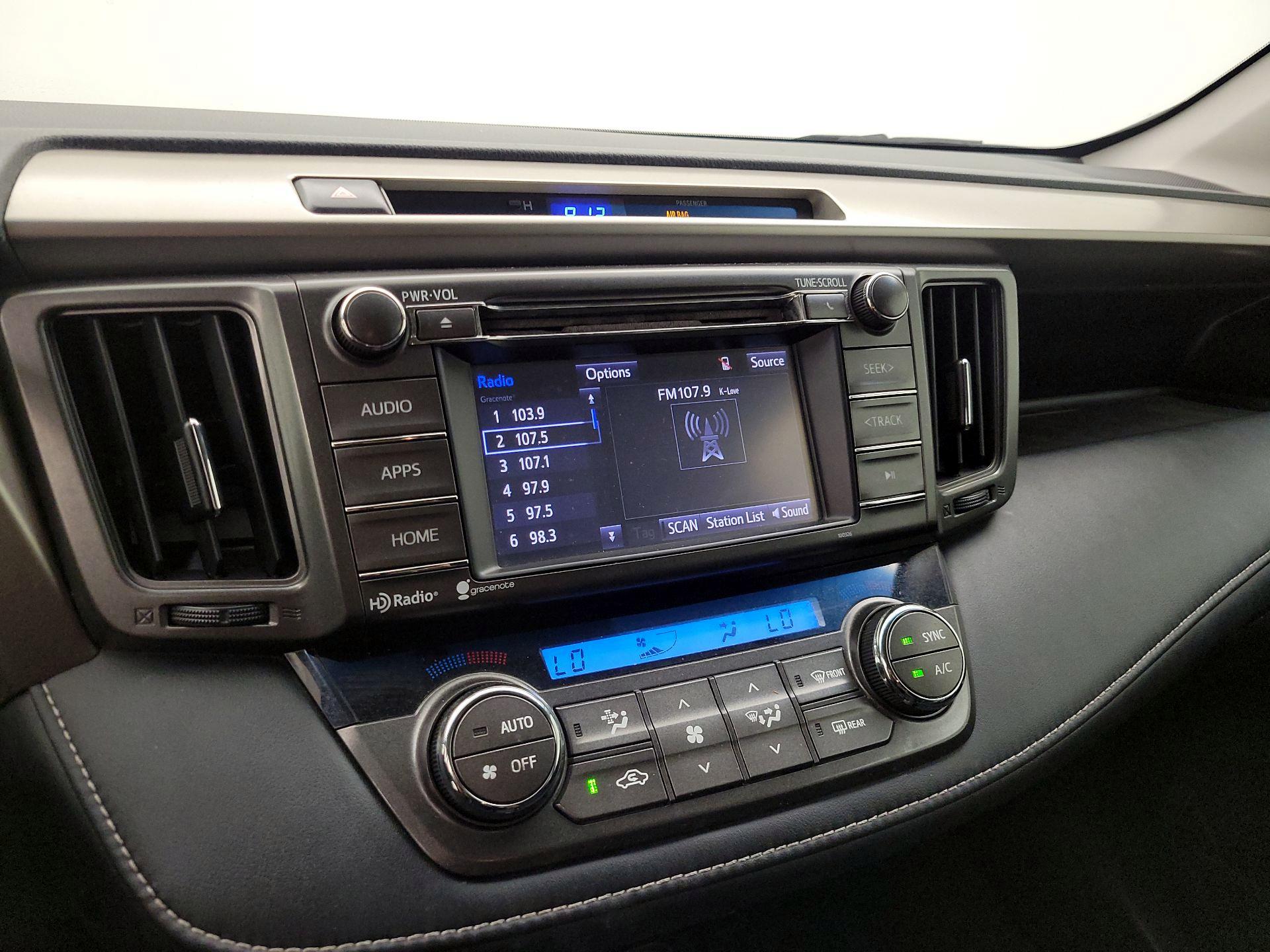 Thumbnail: 2015 Toyota RAV4 - 14