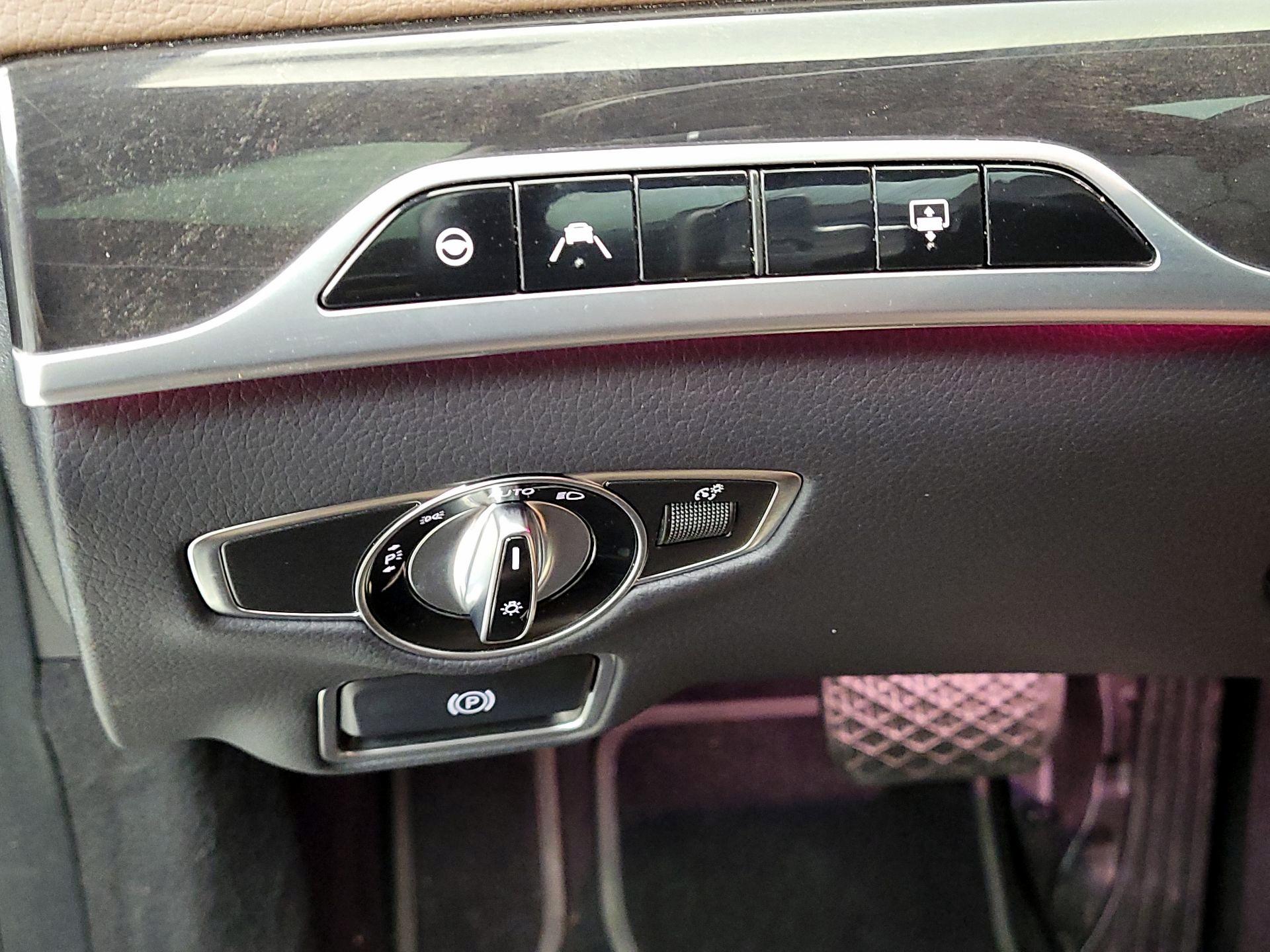 Thumbnail: 2020 Mercedes-Benz S-Class - 11