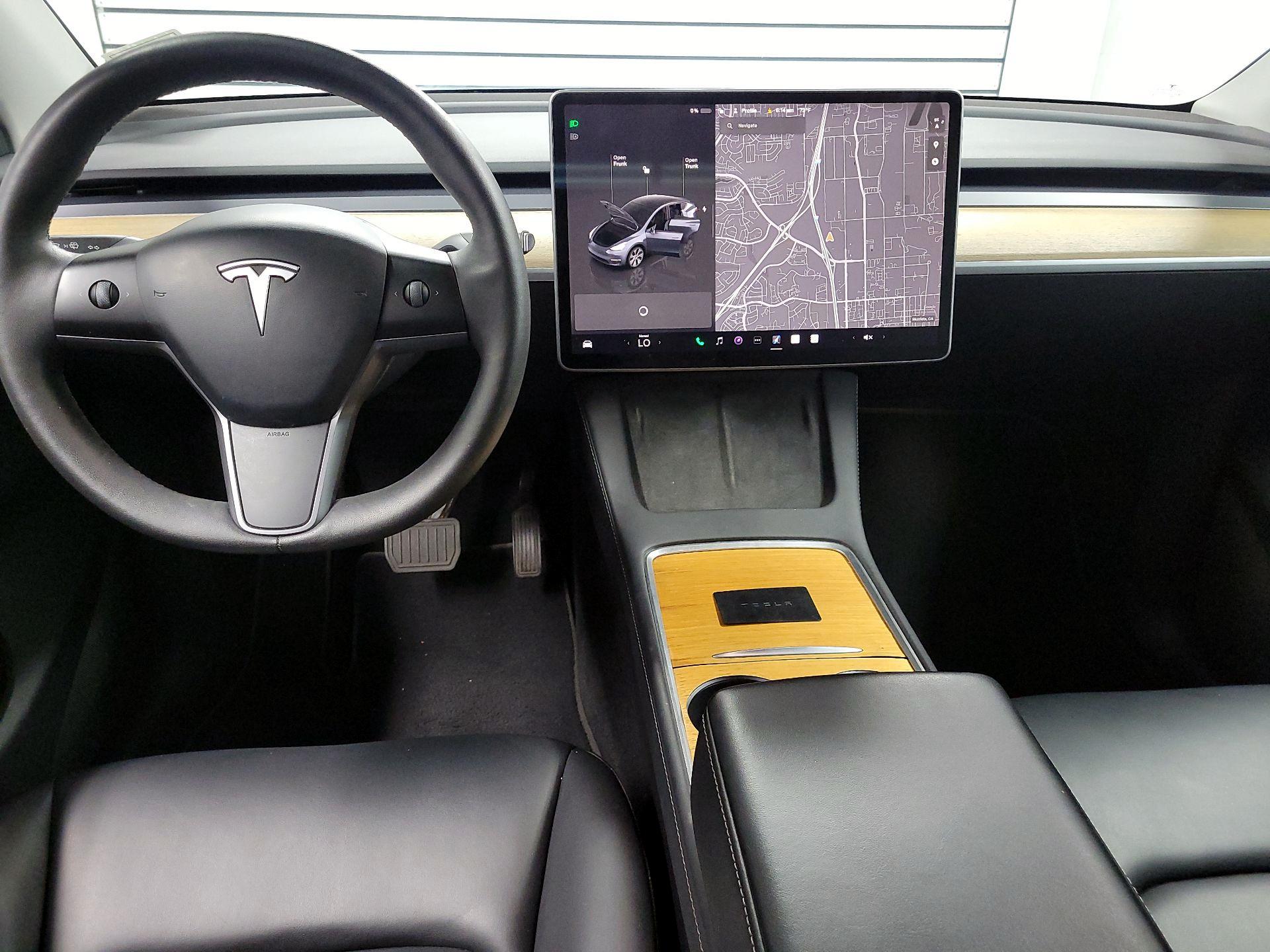 Thumbnail: 2023 Tesla Model Y - 9