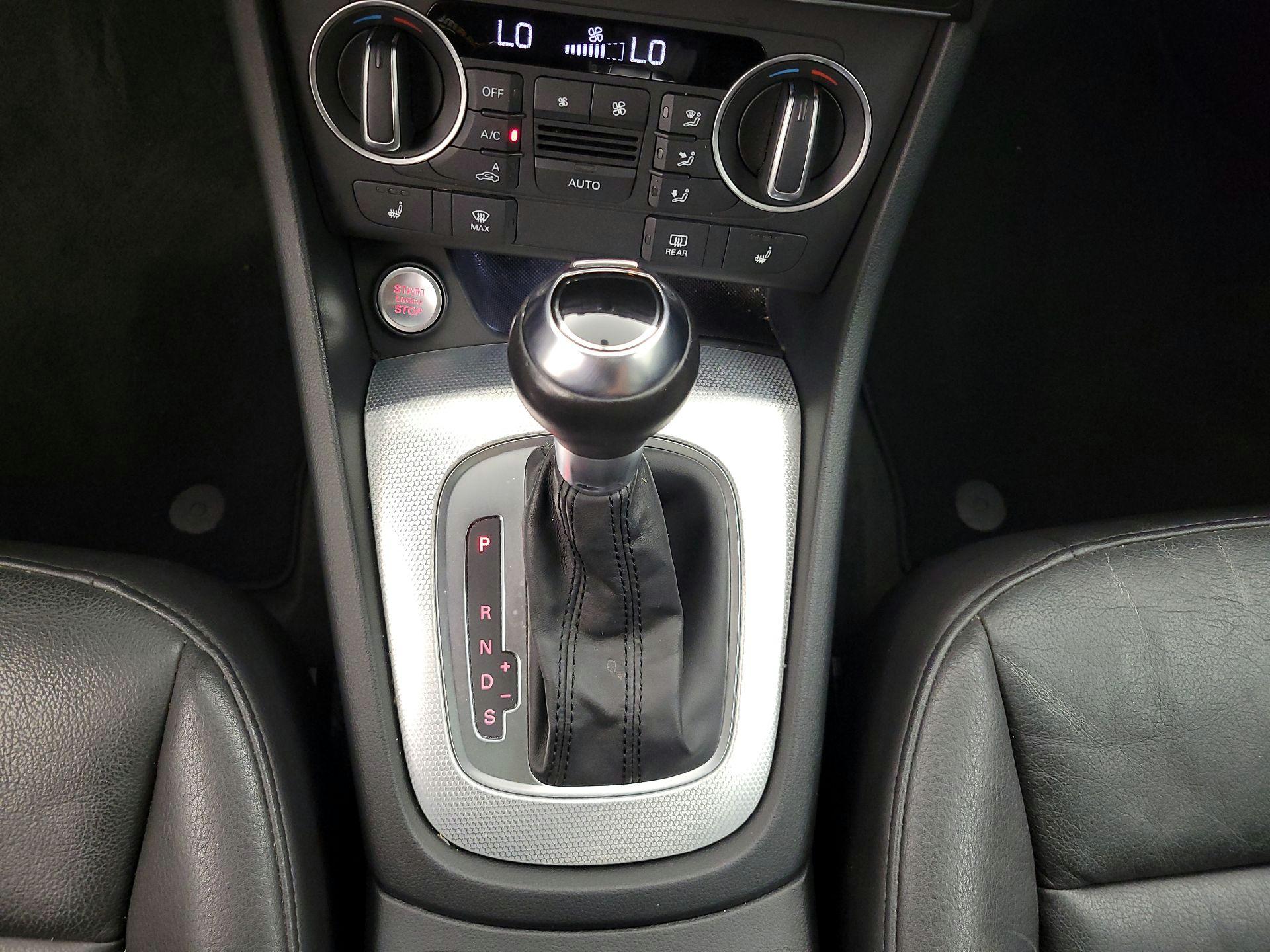 Thumbnail: 2016 Audi Q3 - 17