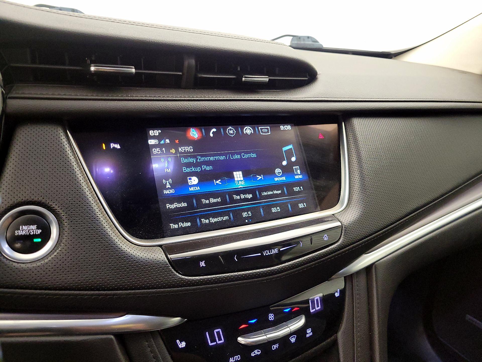 Thumbnail: 2019 Cadillac XT5 - 15