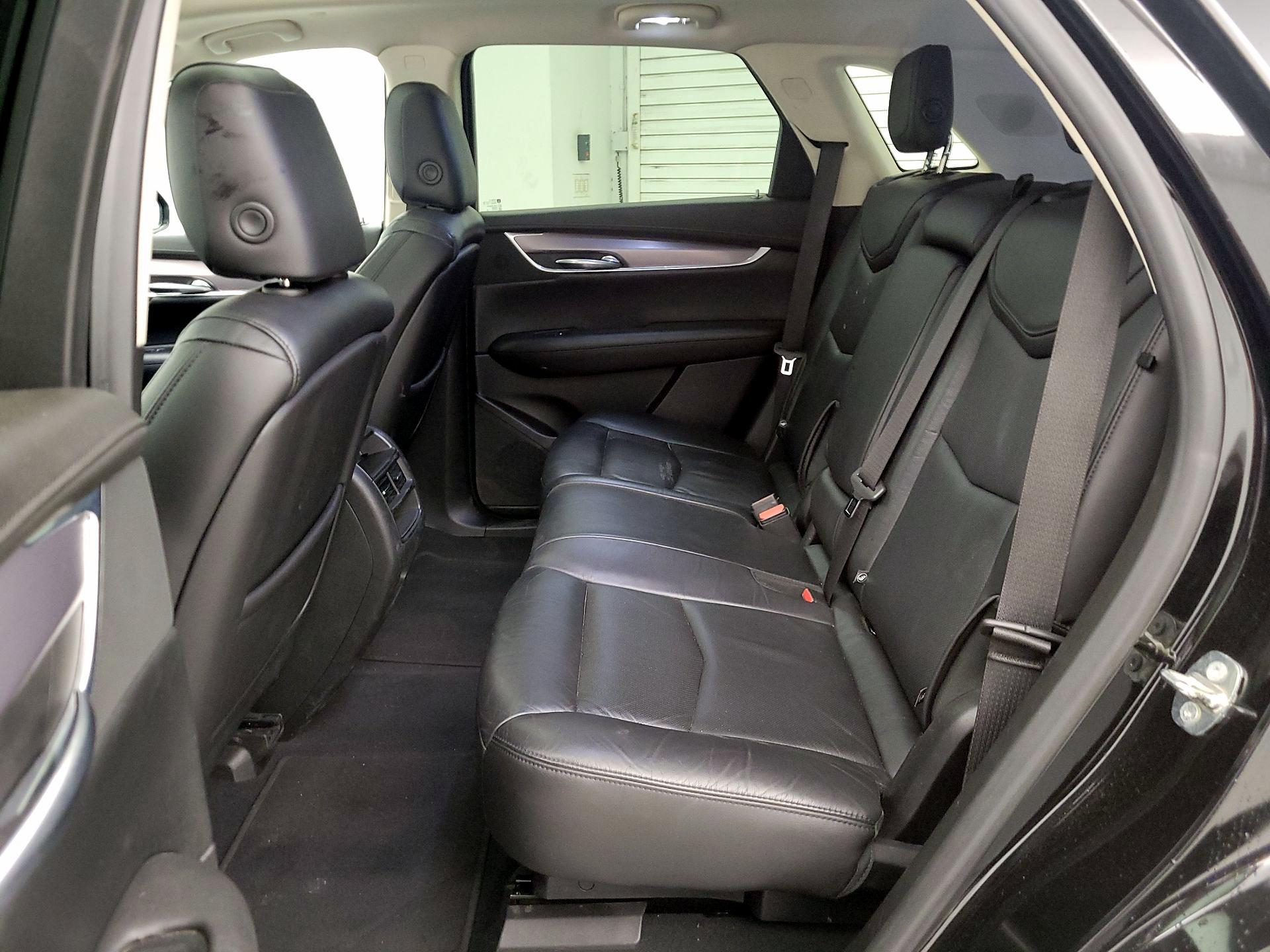 Thumbnail: 2019 Cadillac XT5 - 20
