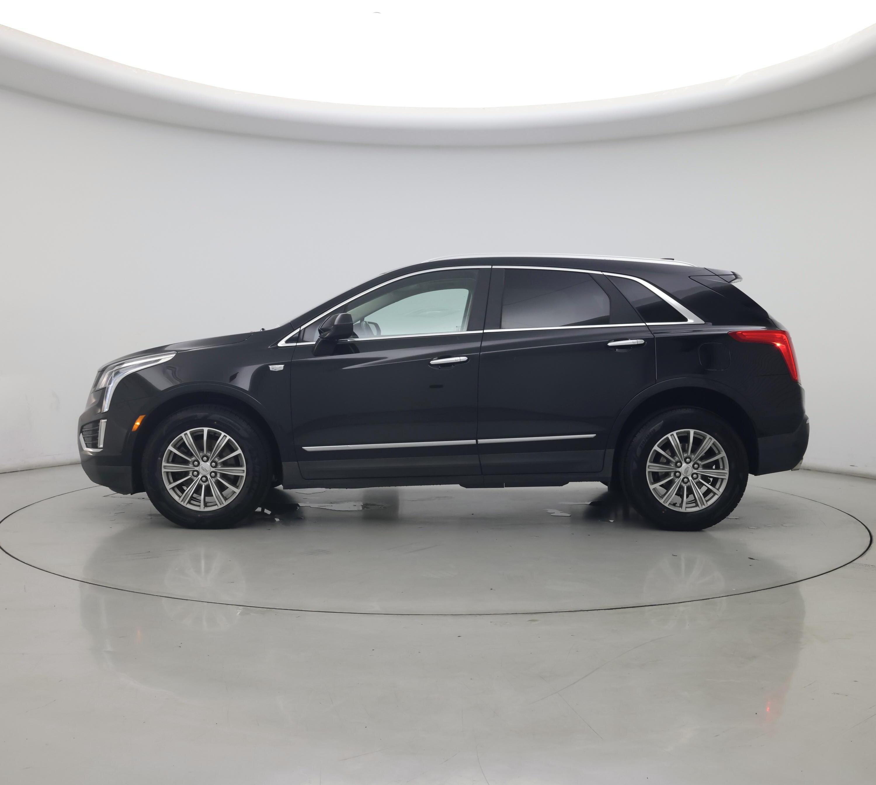 Thumbnail: 2019 Cadillac XT5 - 3