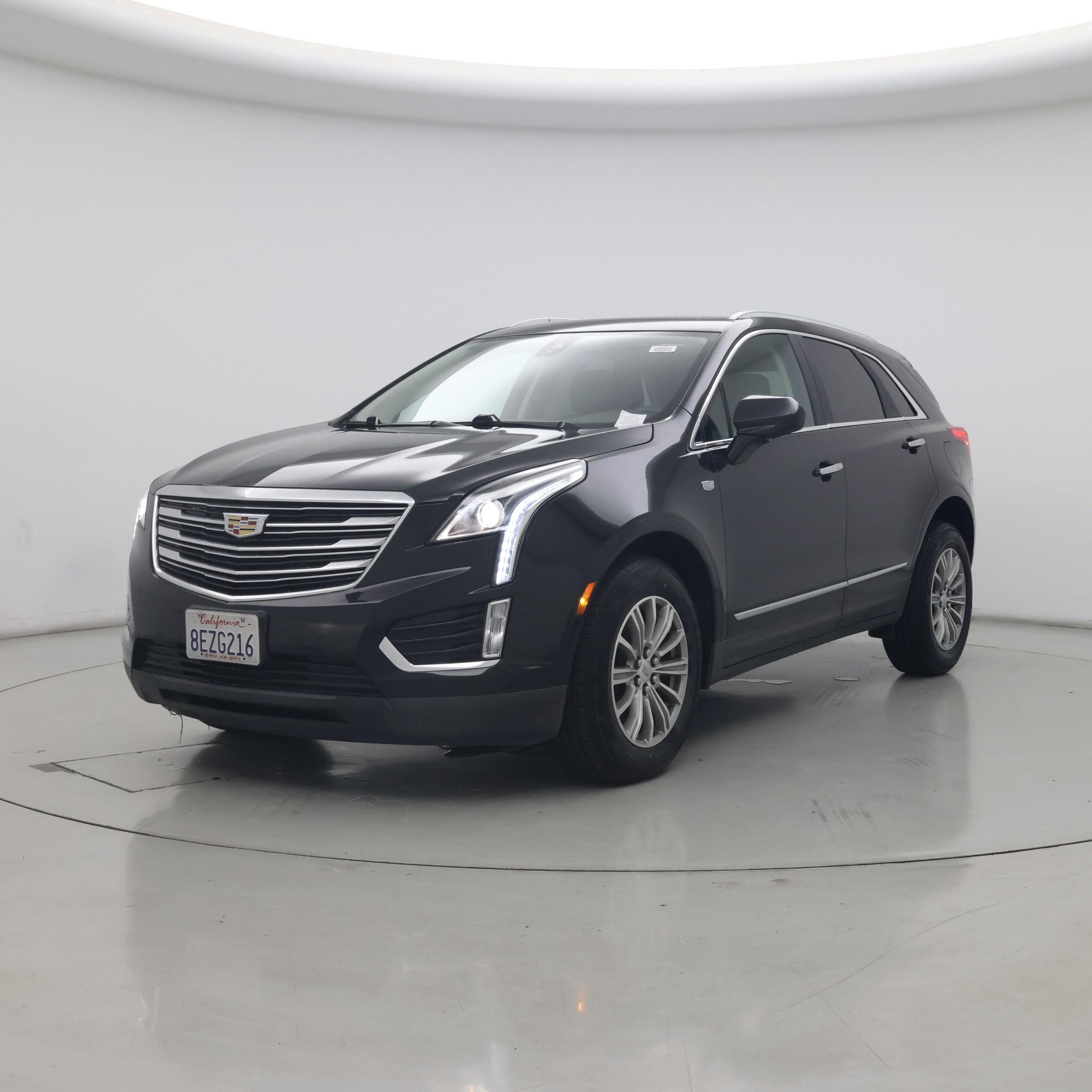 Thumbnail: 2019 Cadillac XT5 - 4