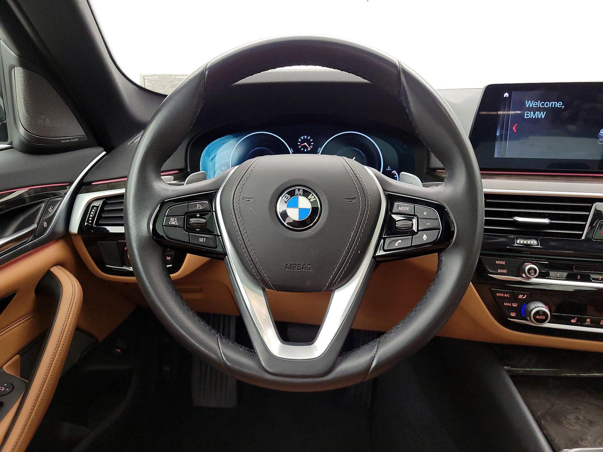 Thumbnail: 2019 BMW 5 Series - 10