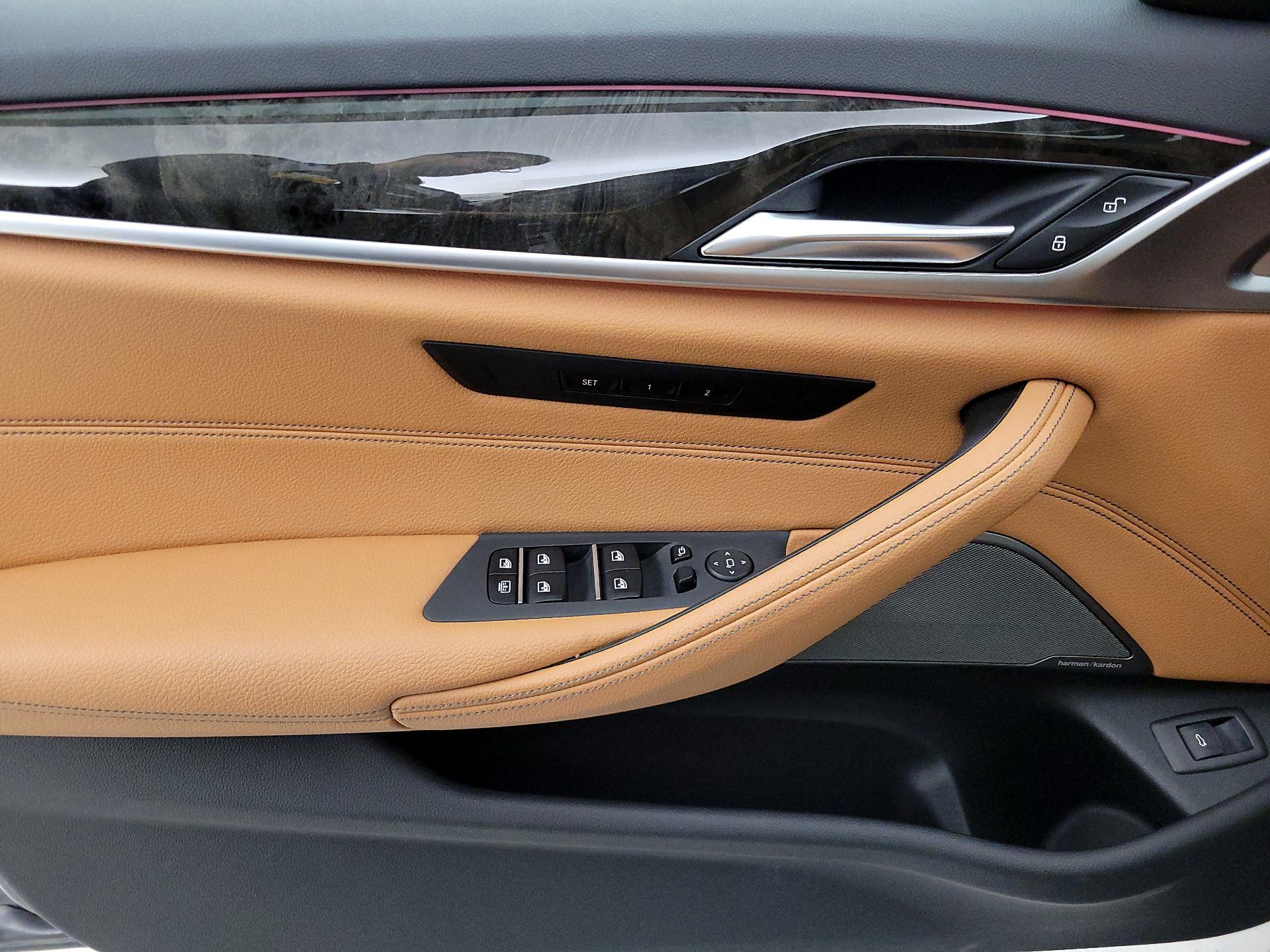 Thumbnail: 2019 BMW 5 Series - 12