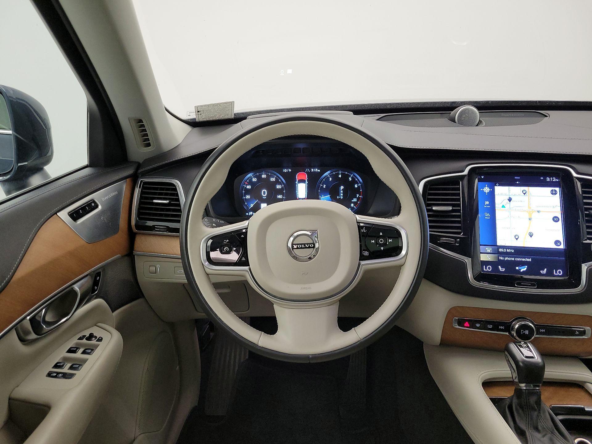 Thumbnail: 2019 Volvo XC90 - 10