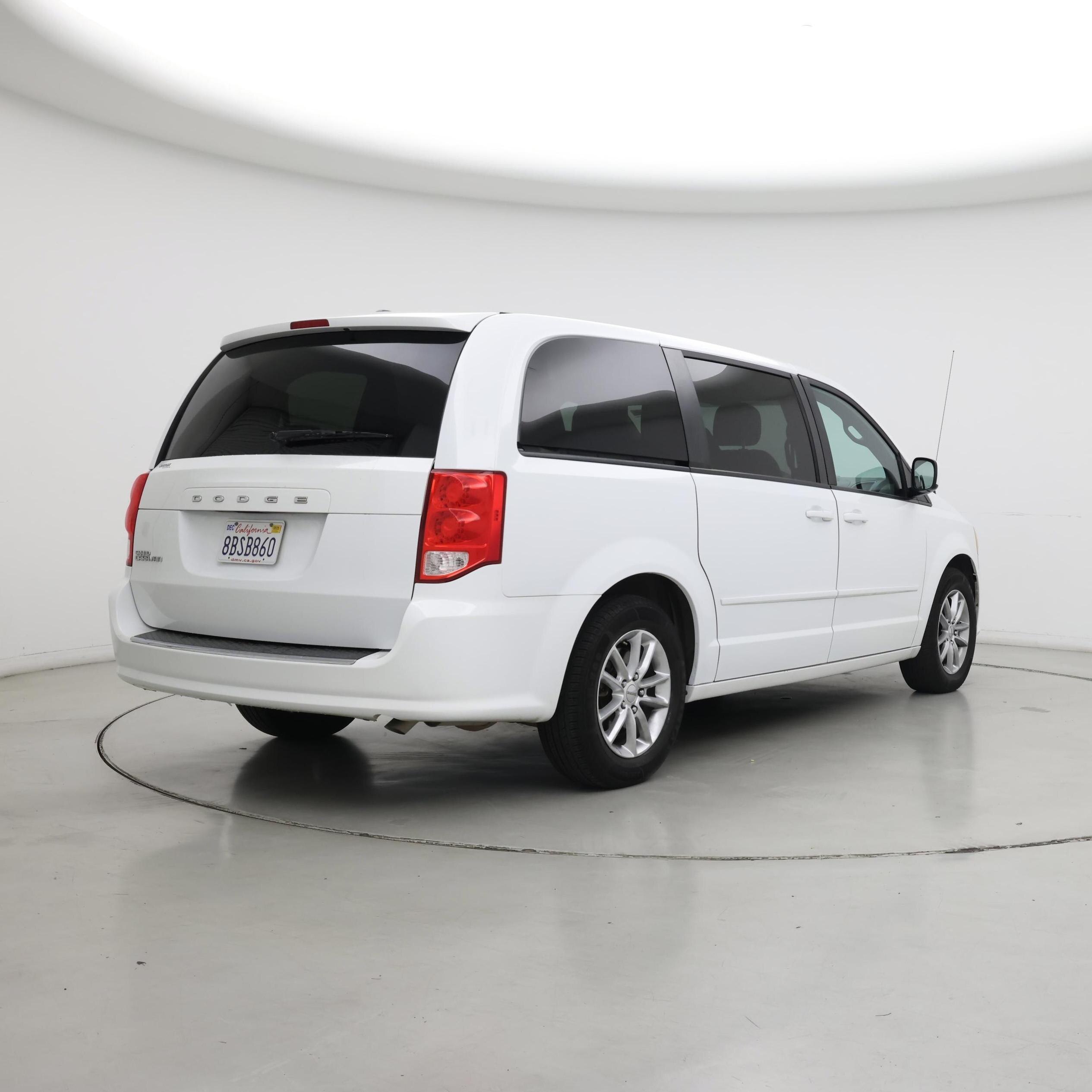 Thumbnail: 2017 Dodge Grand Caravan - 8