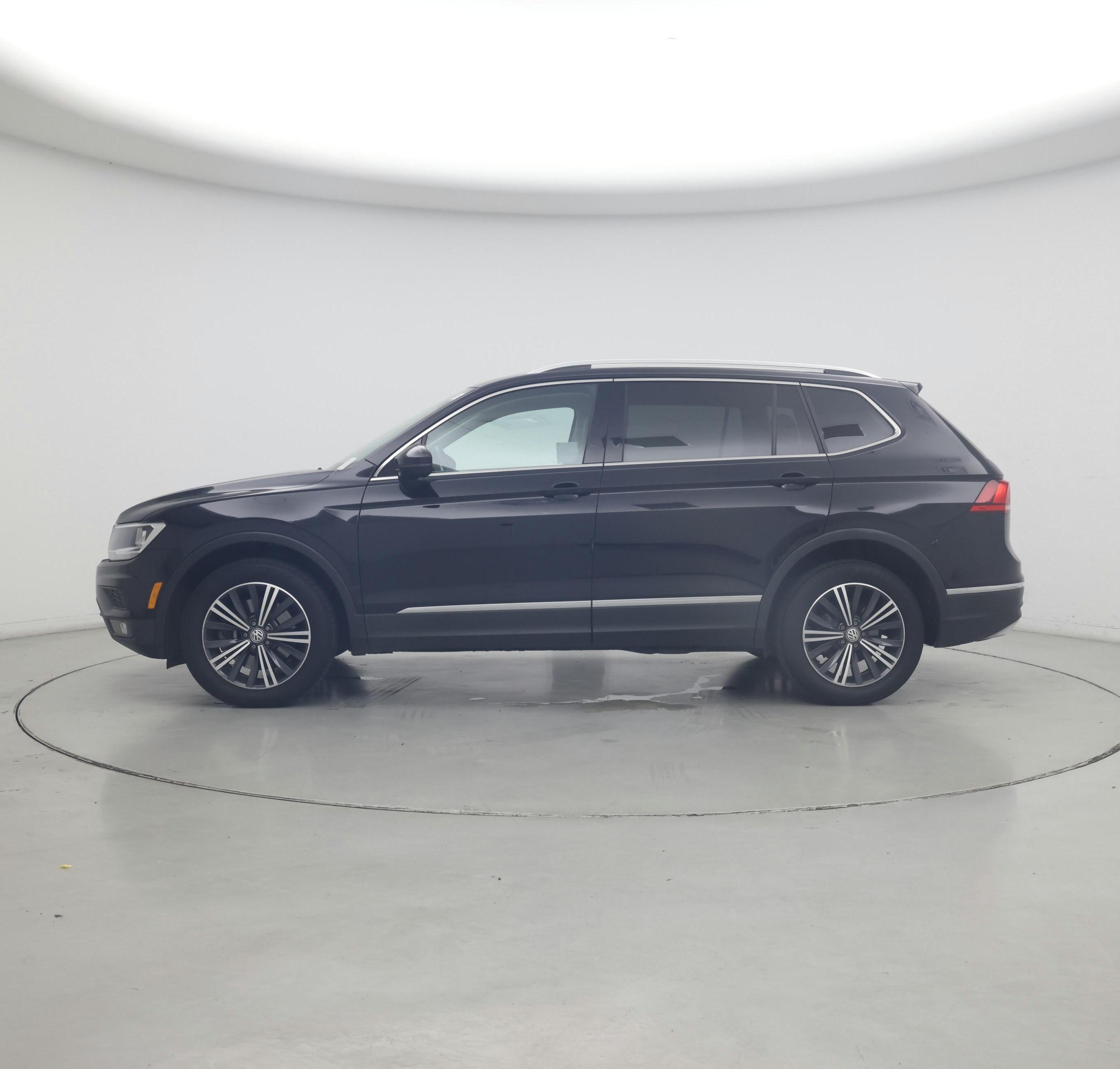 Thumbnail: 2018 Volkswagen Tiguan - 3