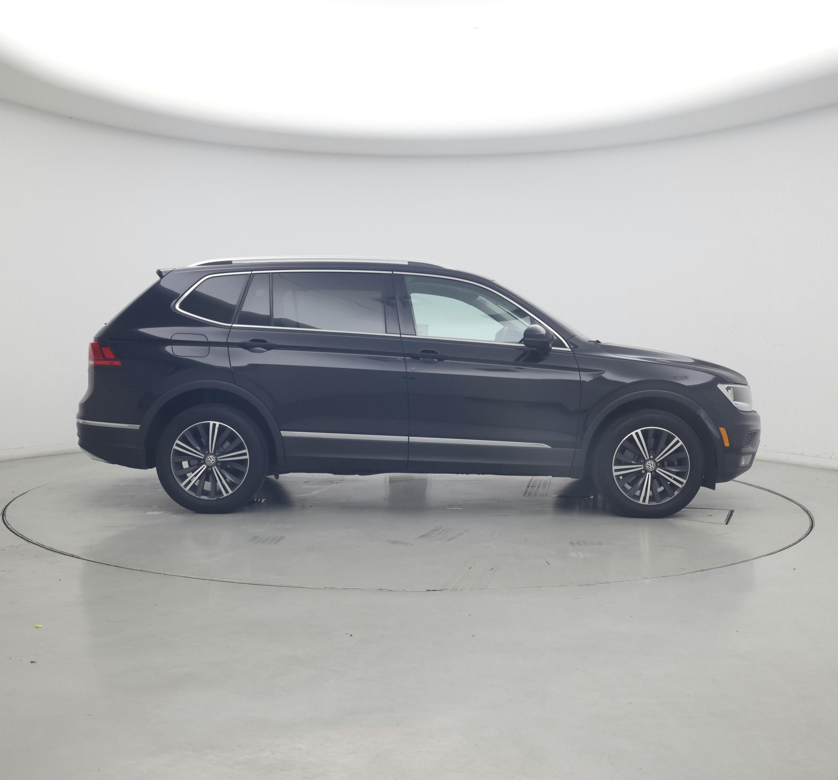 Thumbnail: 2018 Volkswagen Tiguan - 7