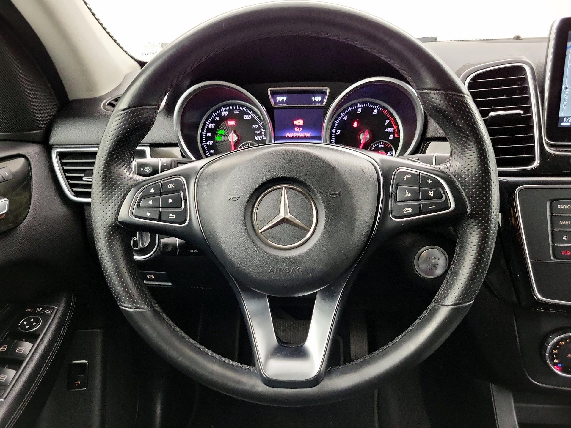 Thumbnail: 2016 Mercedes-Benz GLE - 10