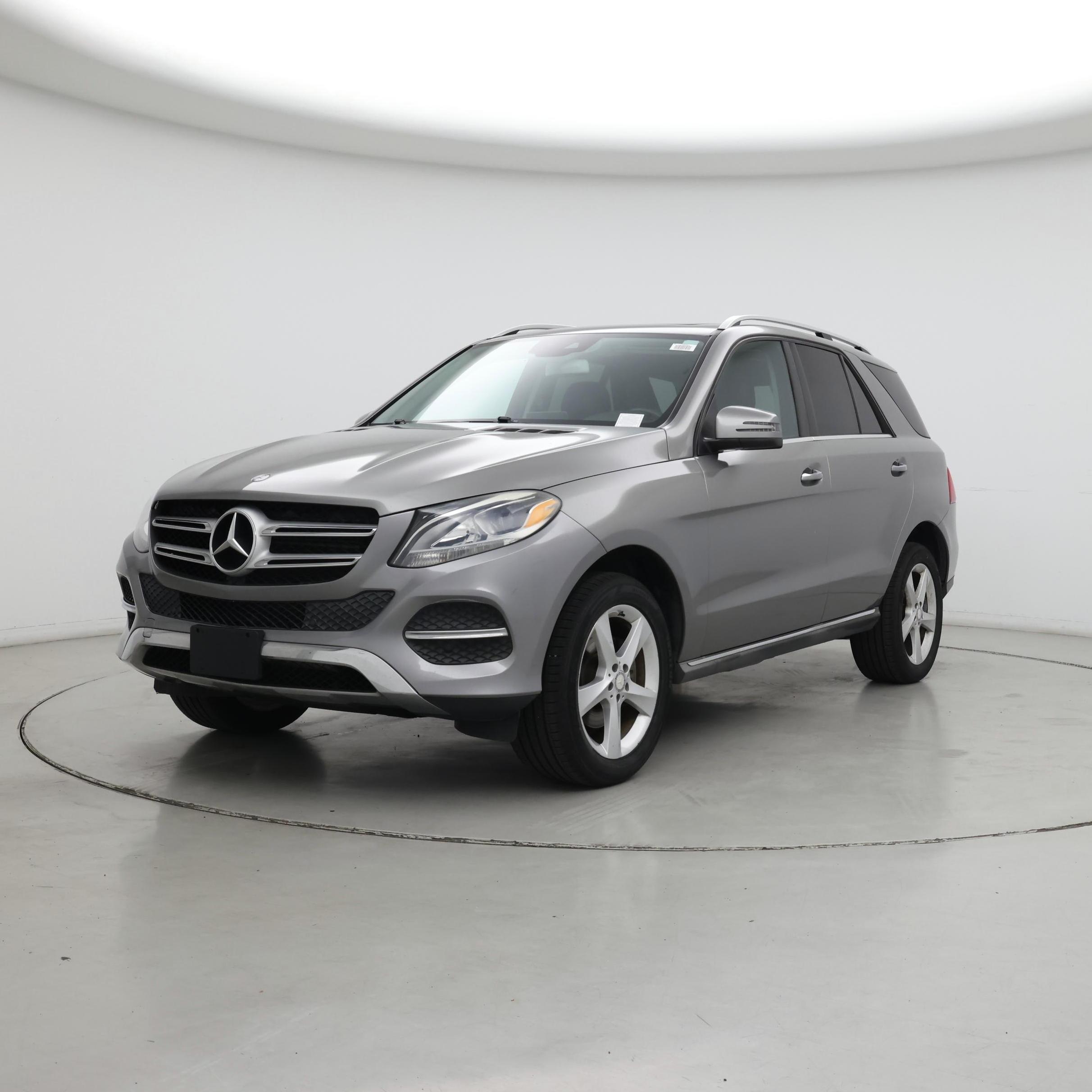 Thumbnail: 2016 Mercedes-Benz GLE - 4