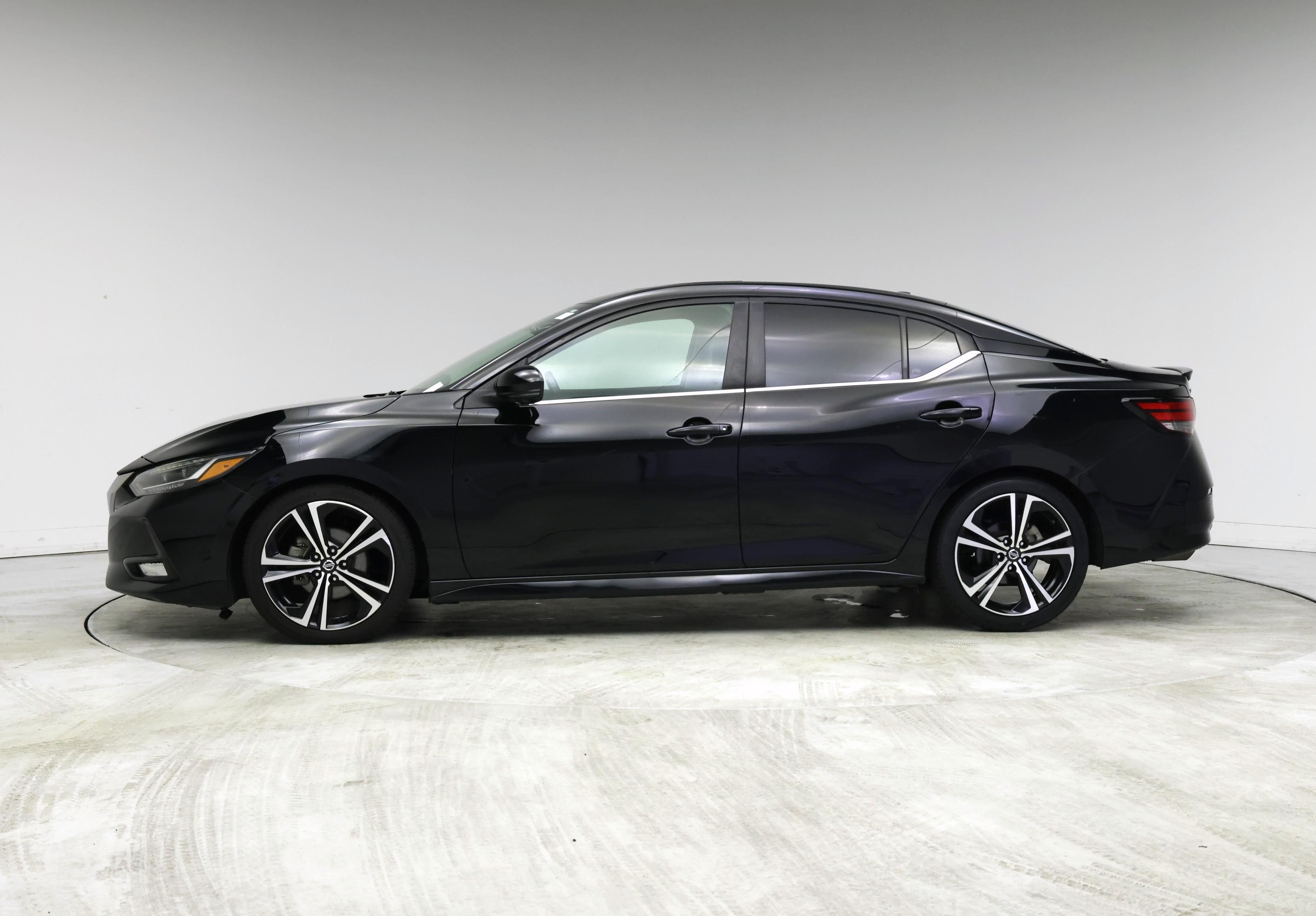 Thumbnail: 2020 Nissan Sentra - 3